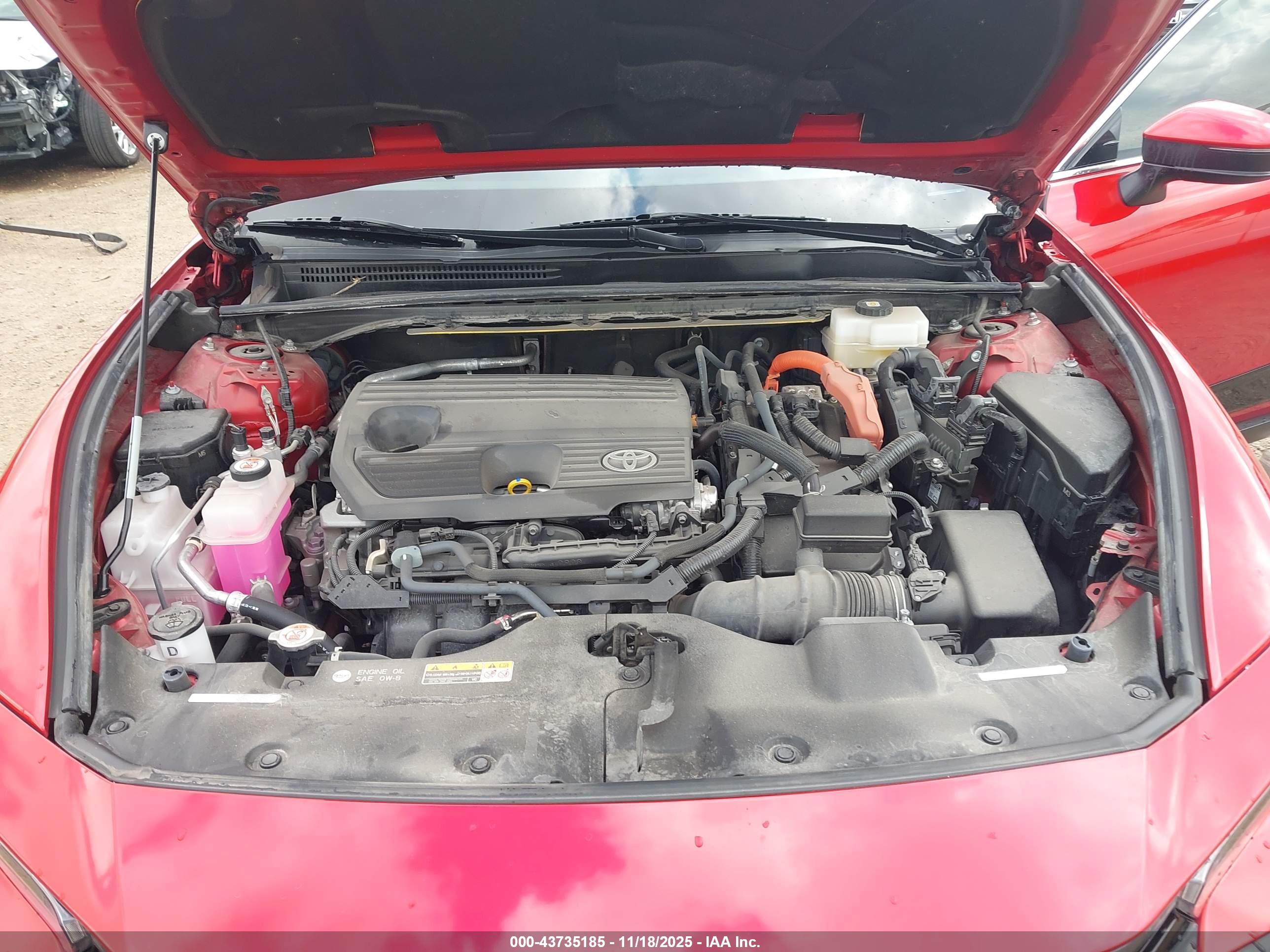 TOYOTA CROWN image 10