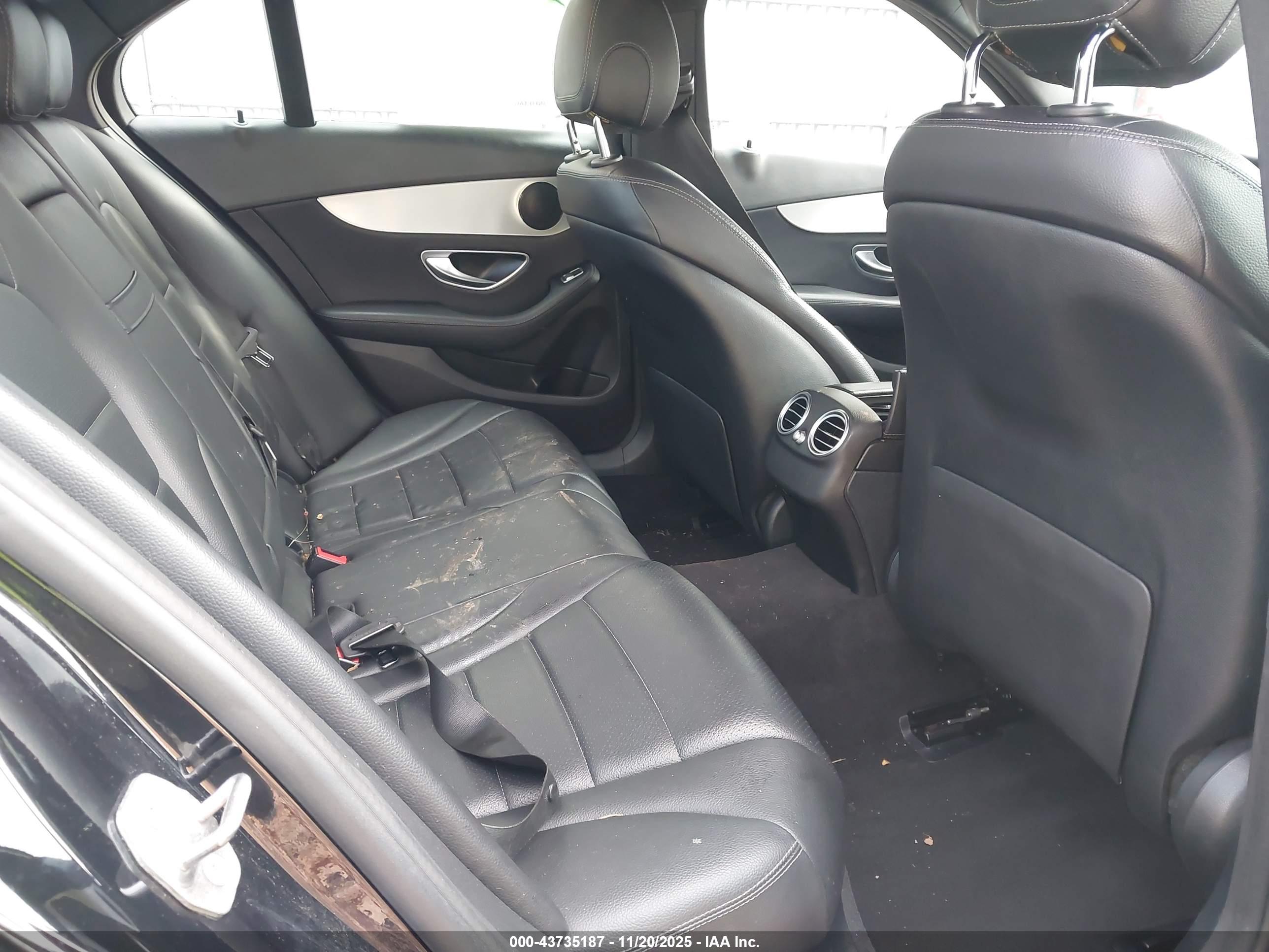 MERCEDES-BENZ C image 8