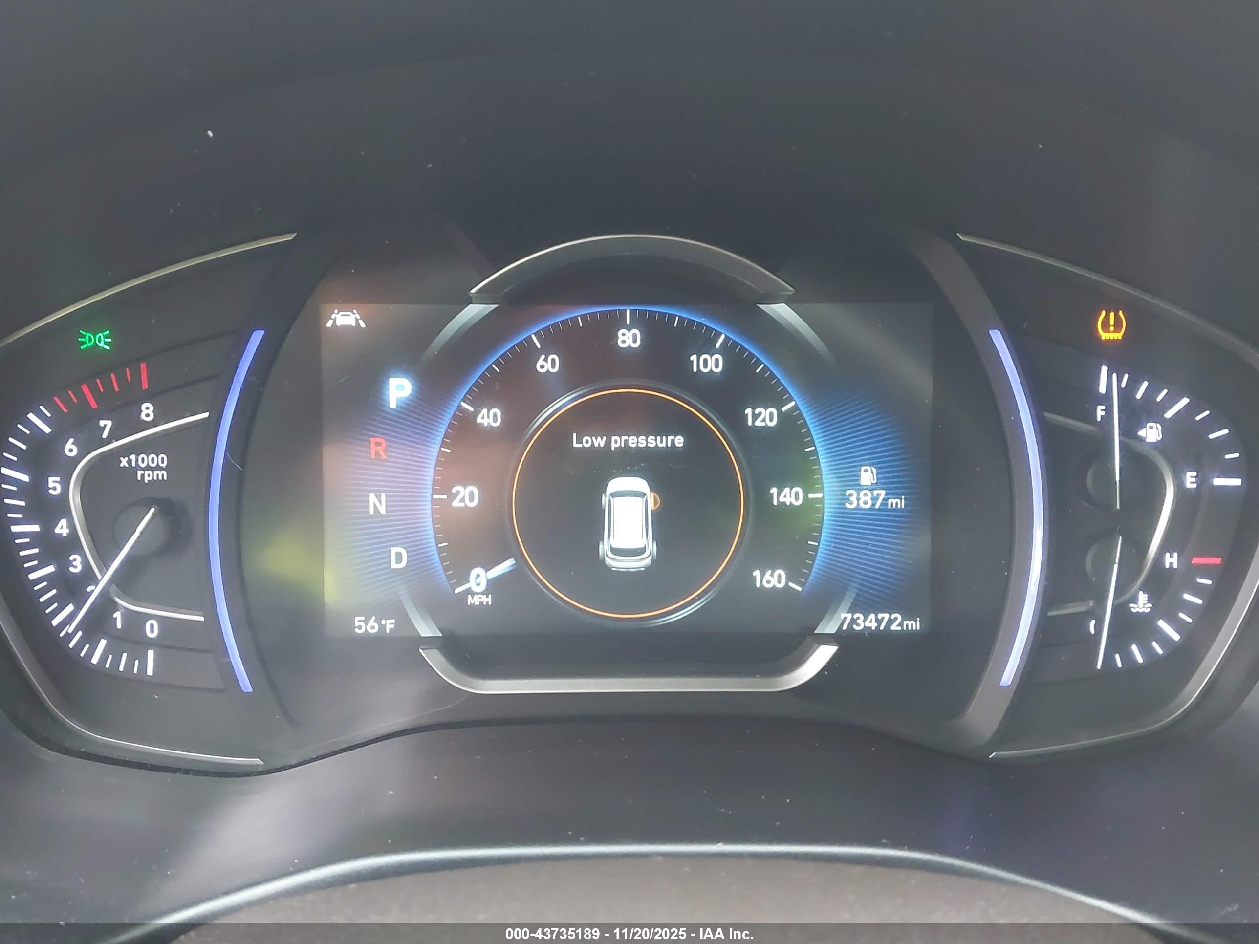 HYUNDAI SANTA image 7