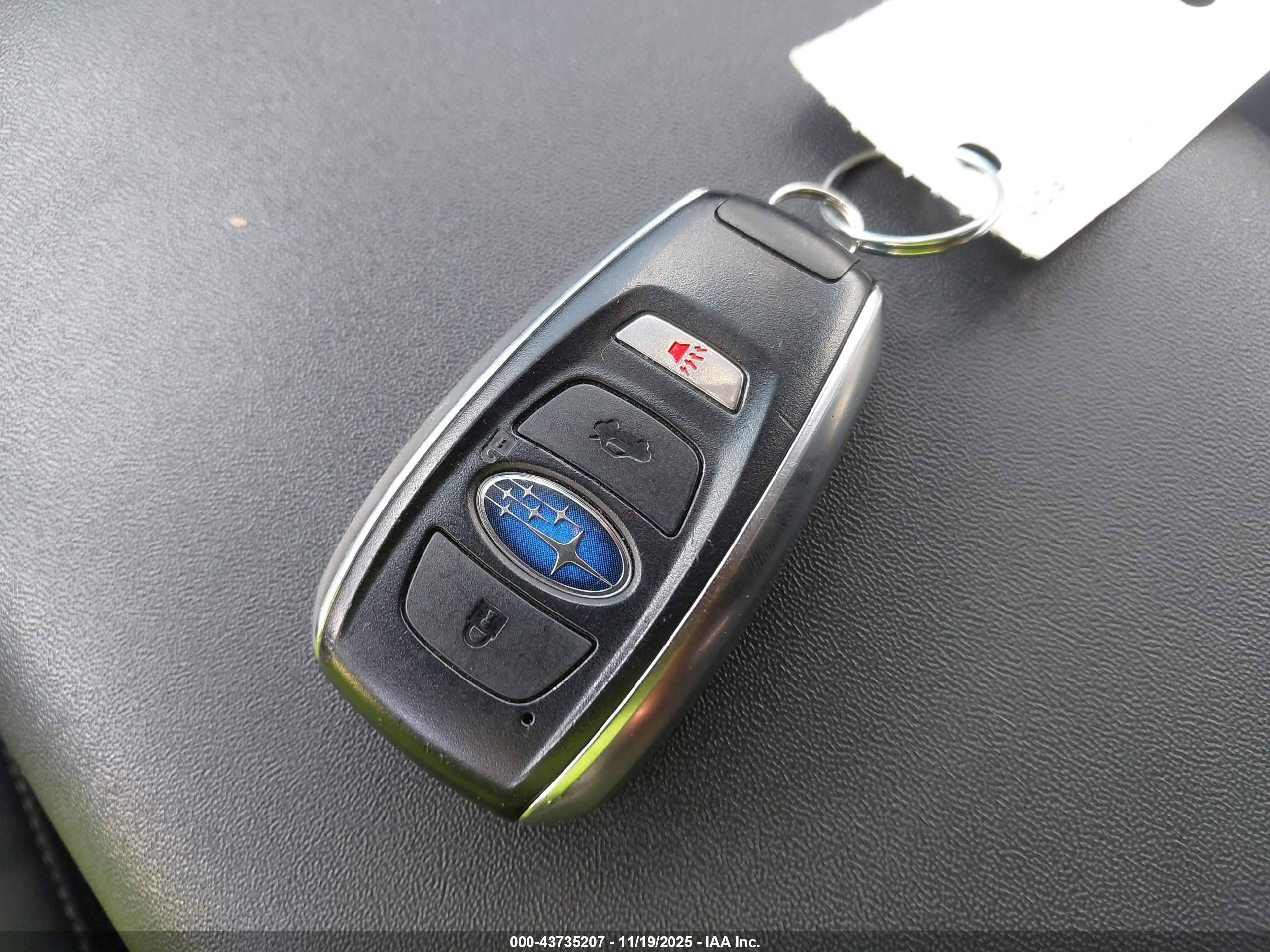 SUBARU OUTBACK image 11