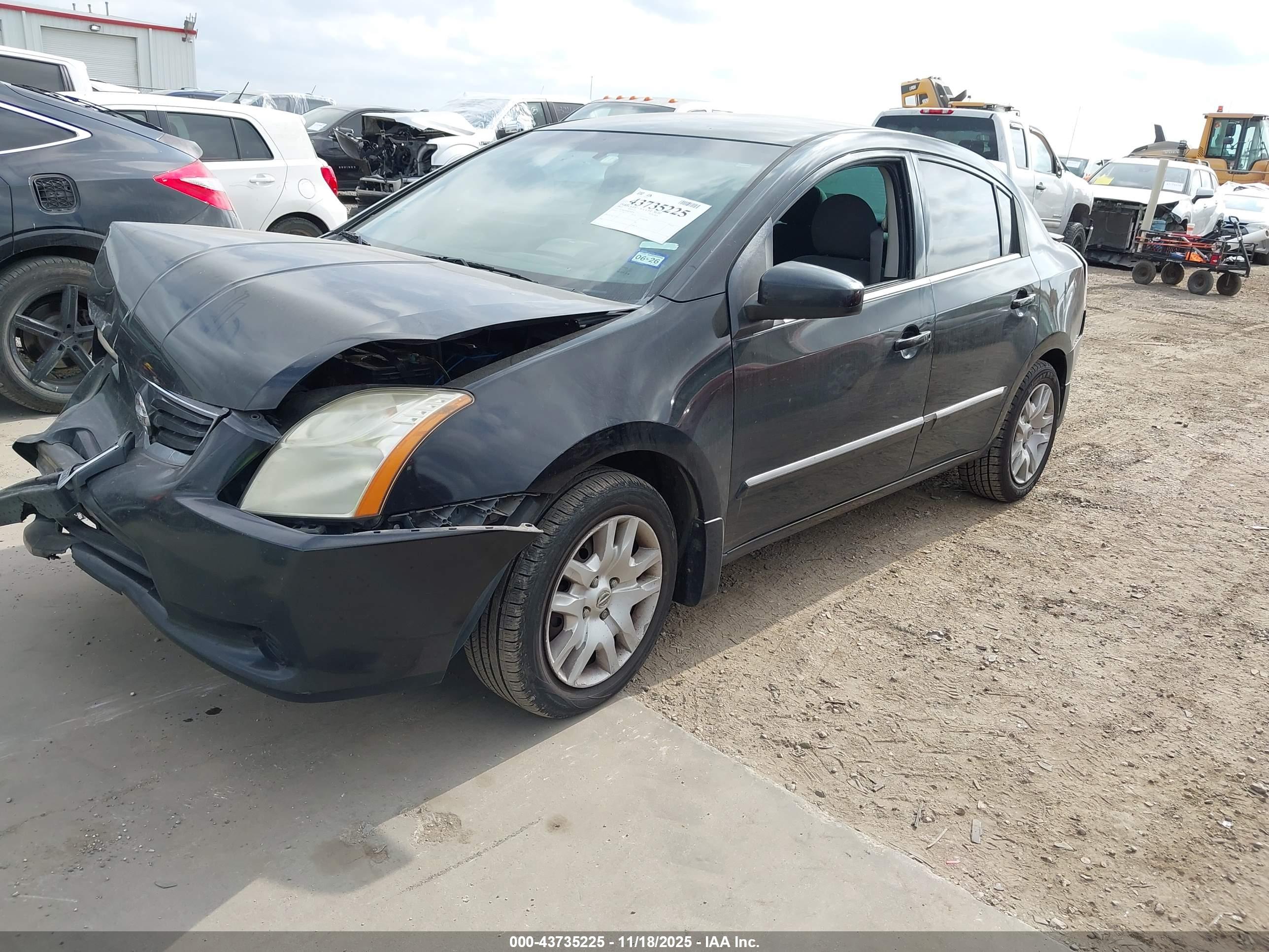 NISSAN SENTRA image 2