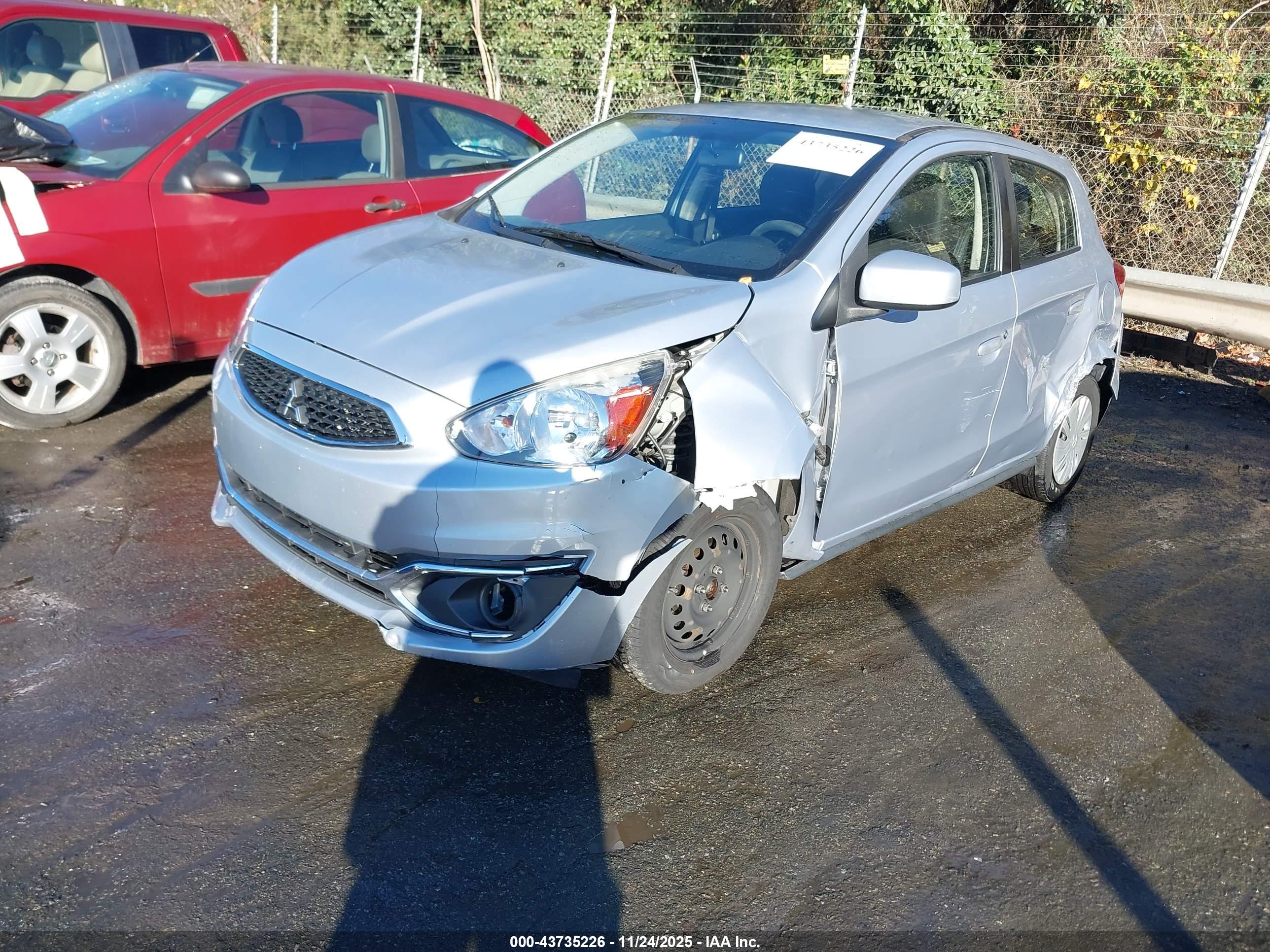 MITSUBISHI MIRAGE image 2