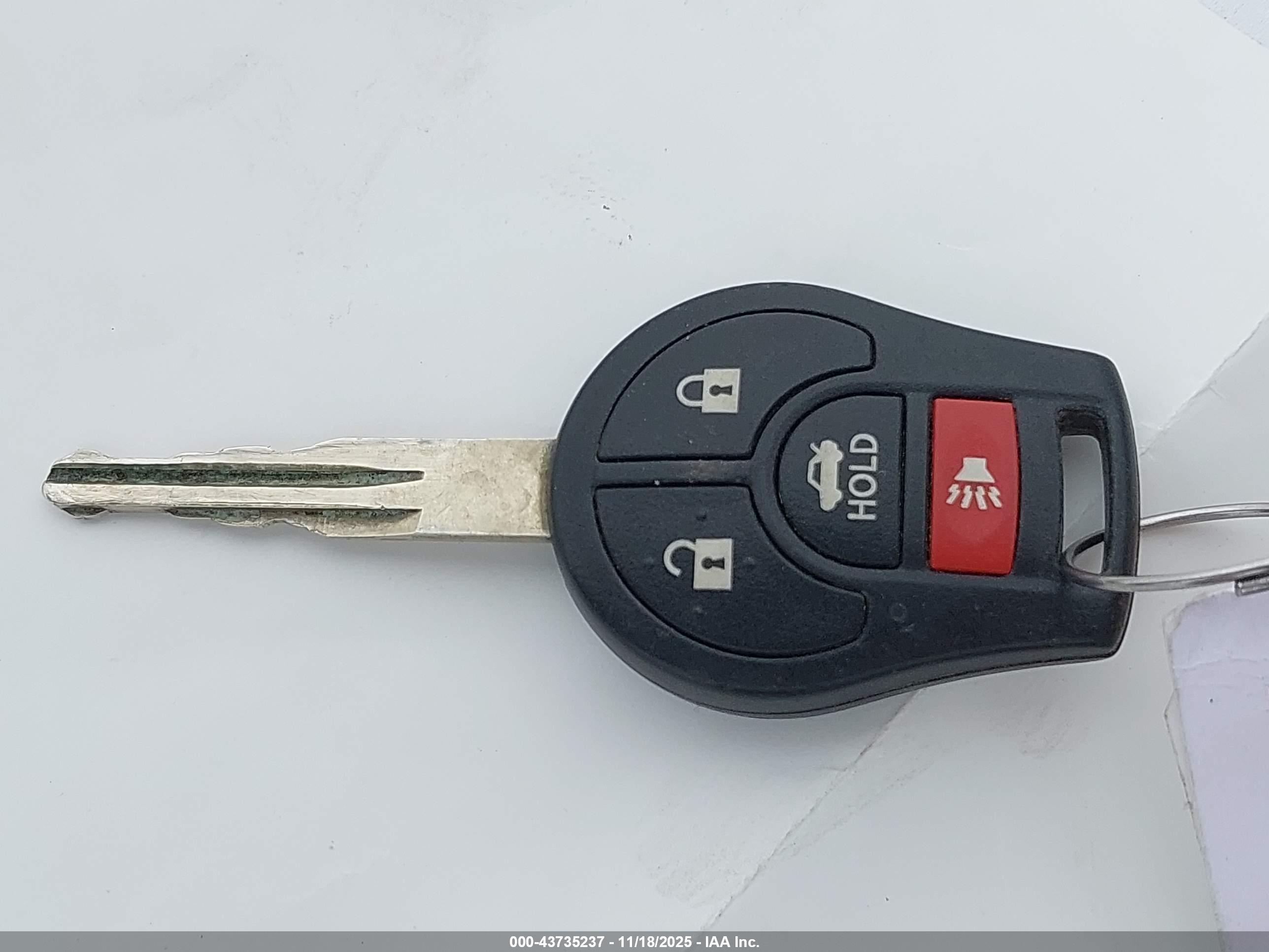 NISSAN SENTRA image 11