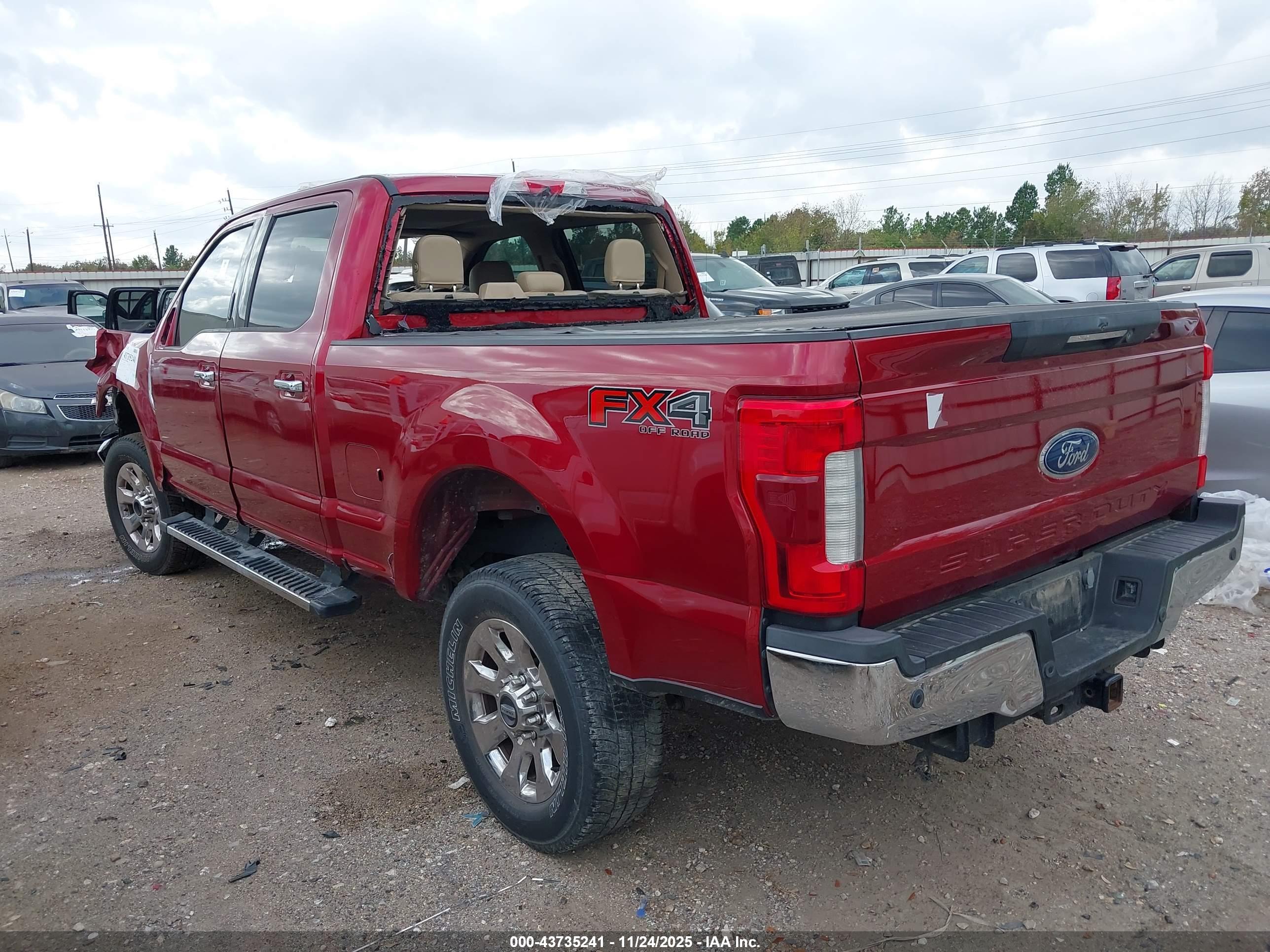 FORD F-250 image 3