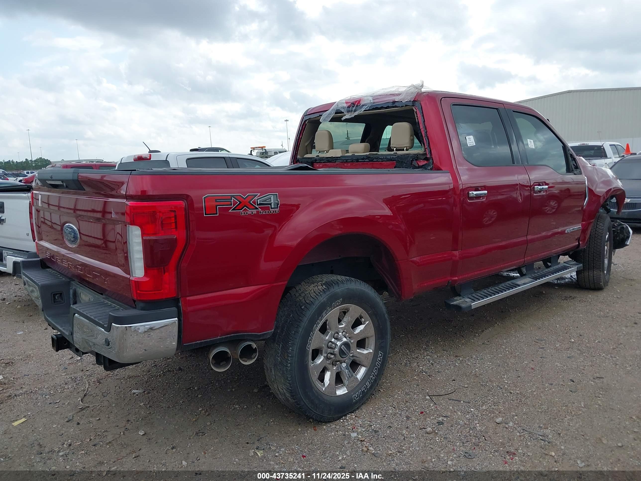 FORD F-250 image 4