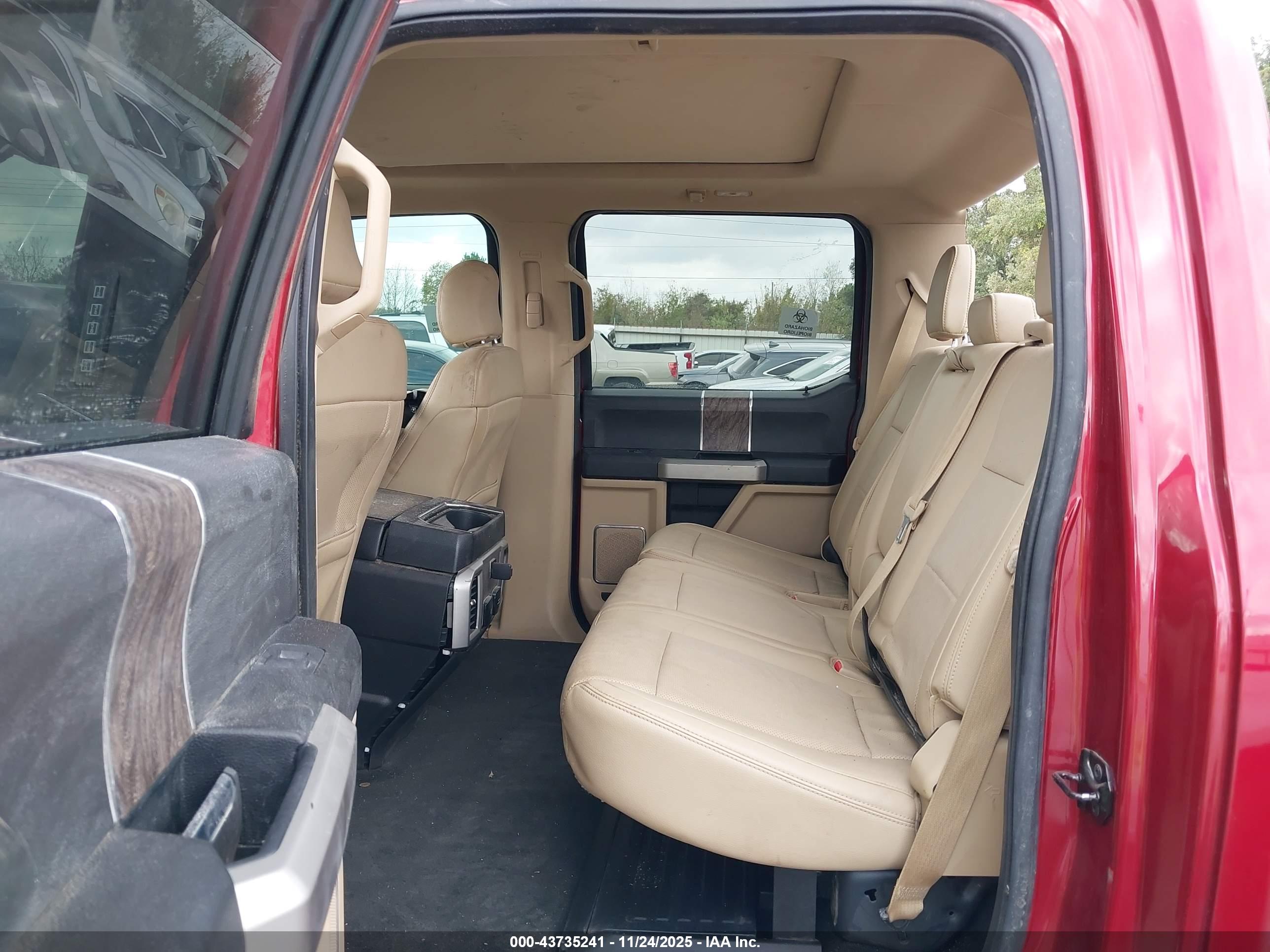 FORD F-250 image 8