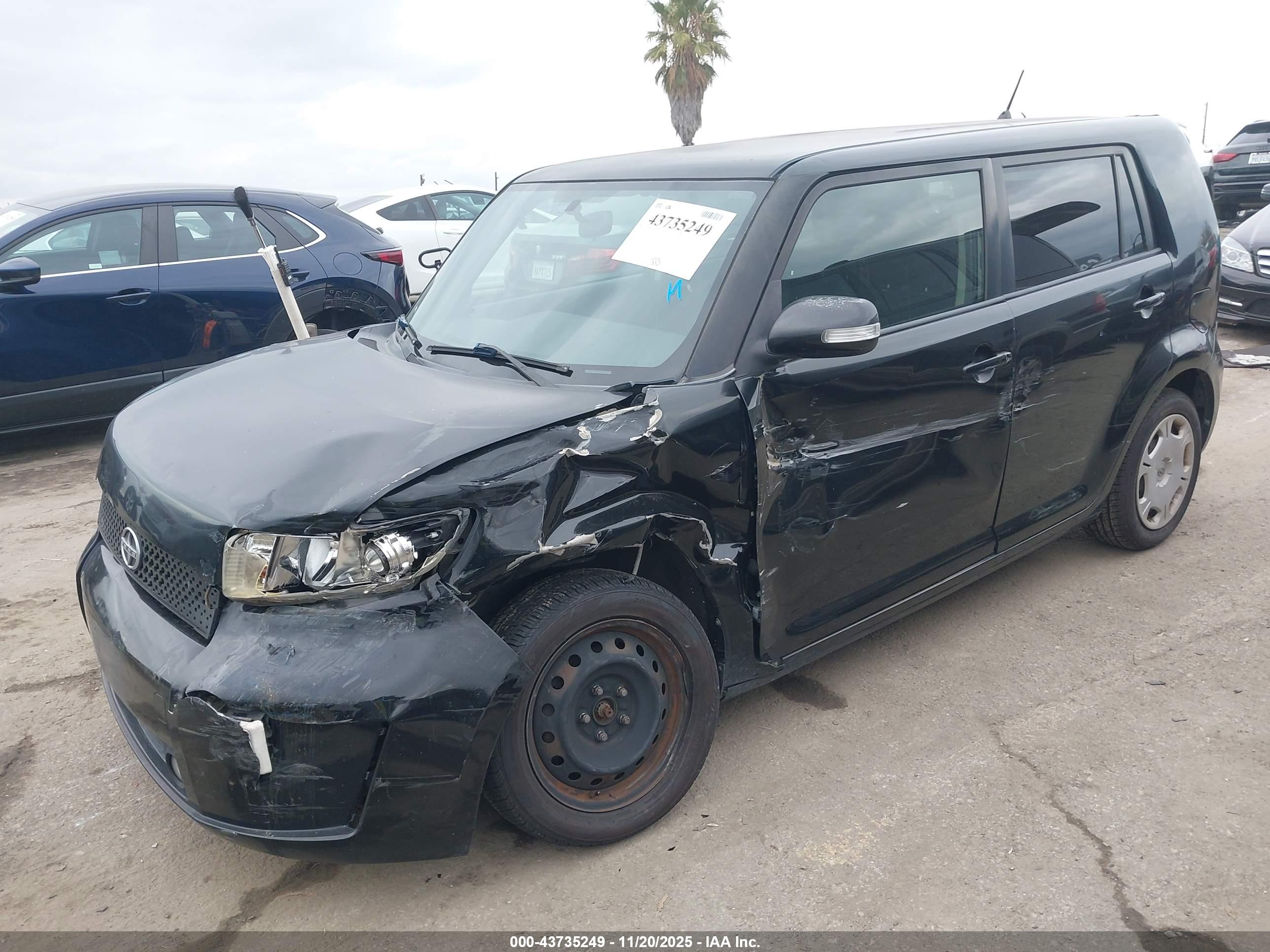 SCION XB image 2