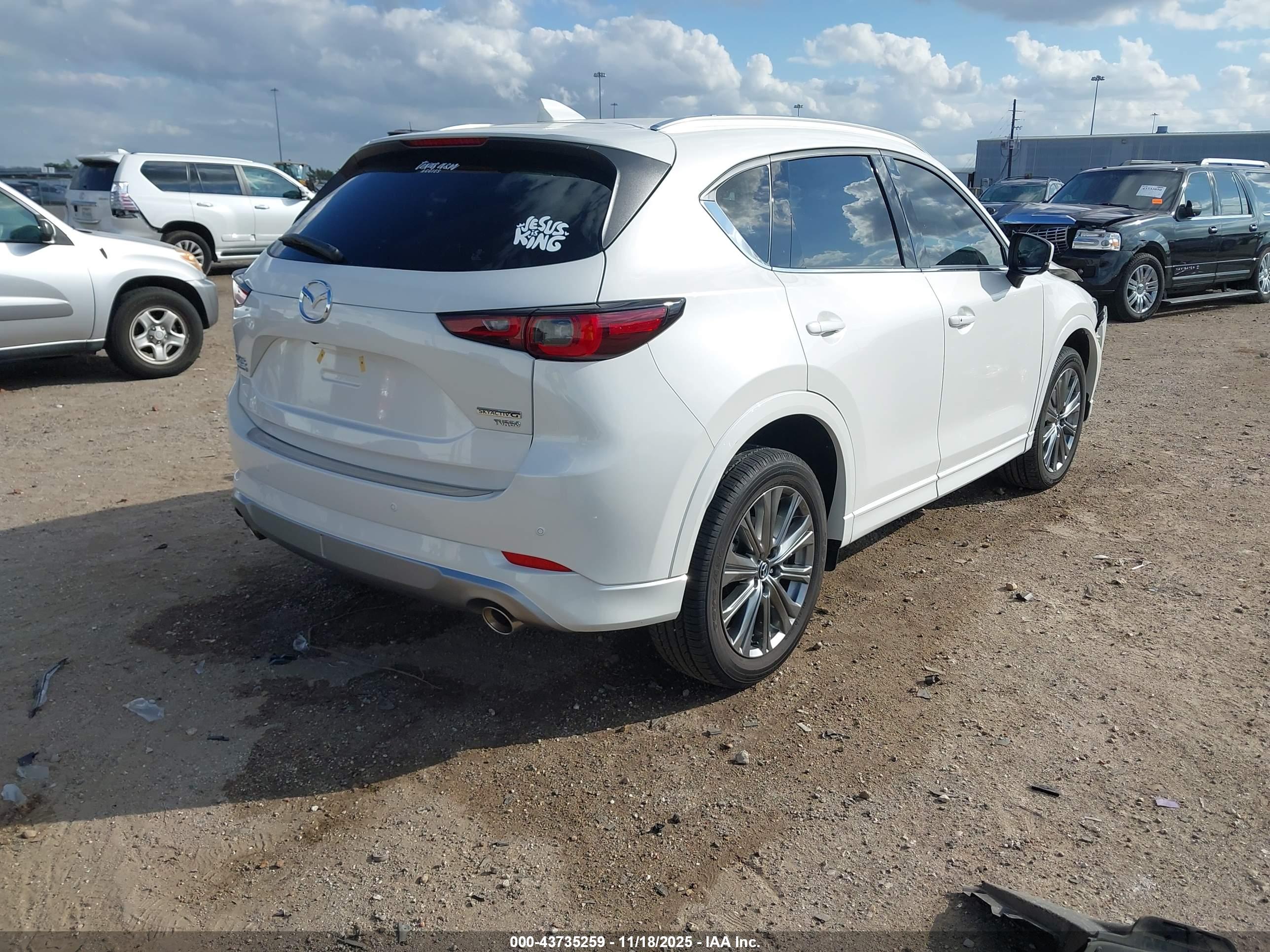 MAZDA CX-5 image 4