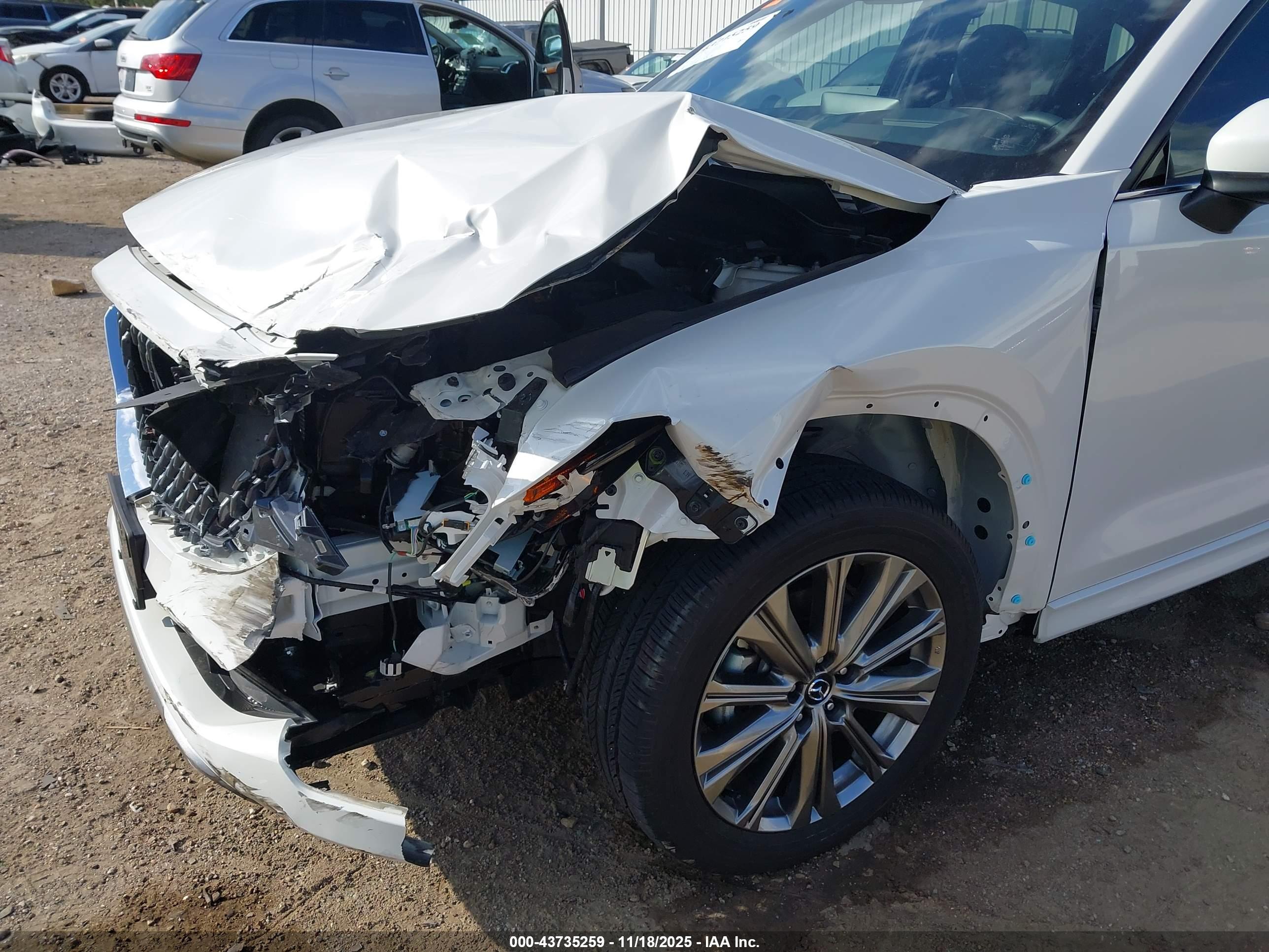 MAZDA CX-5 image 6