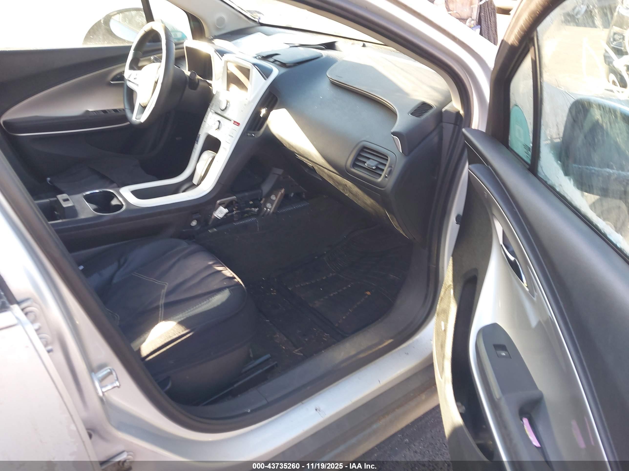 CHEVROLET VOLT image 5