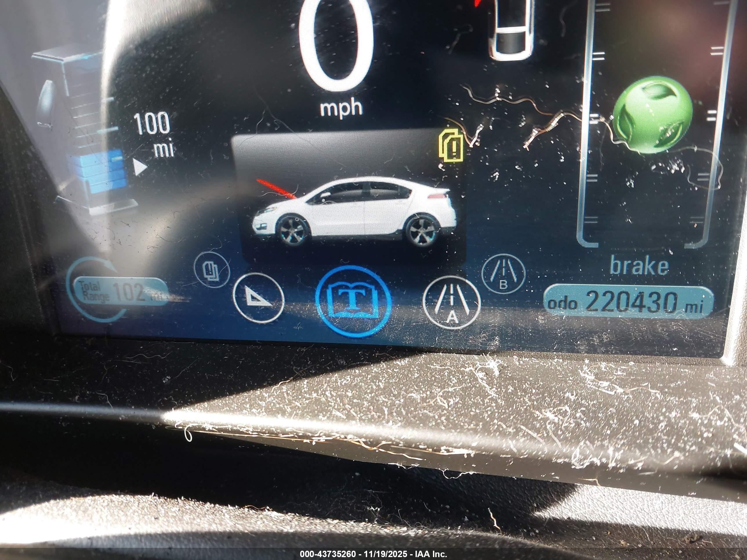 CHEVROLET VOLT image 7