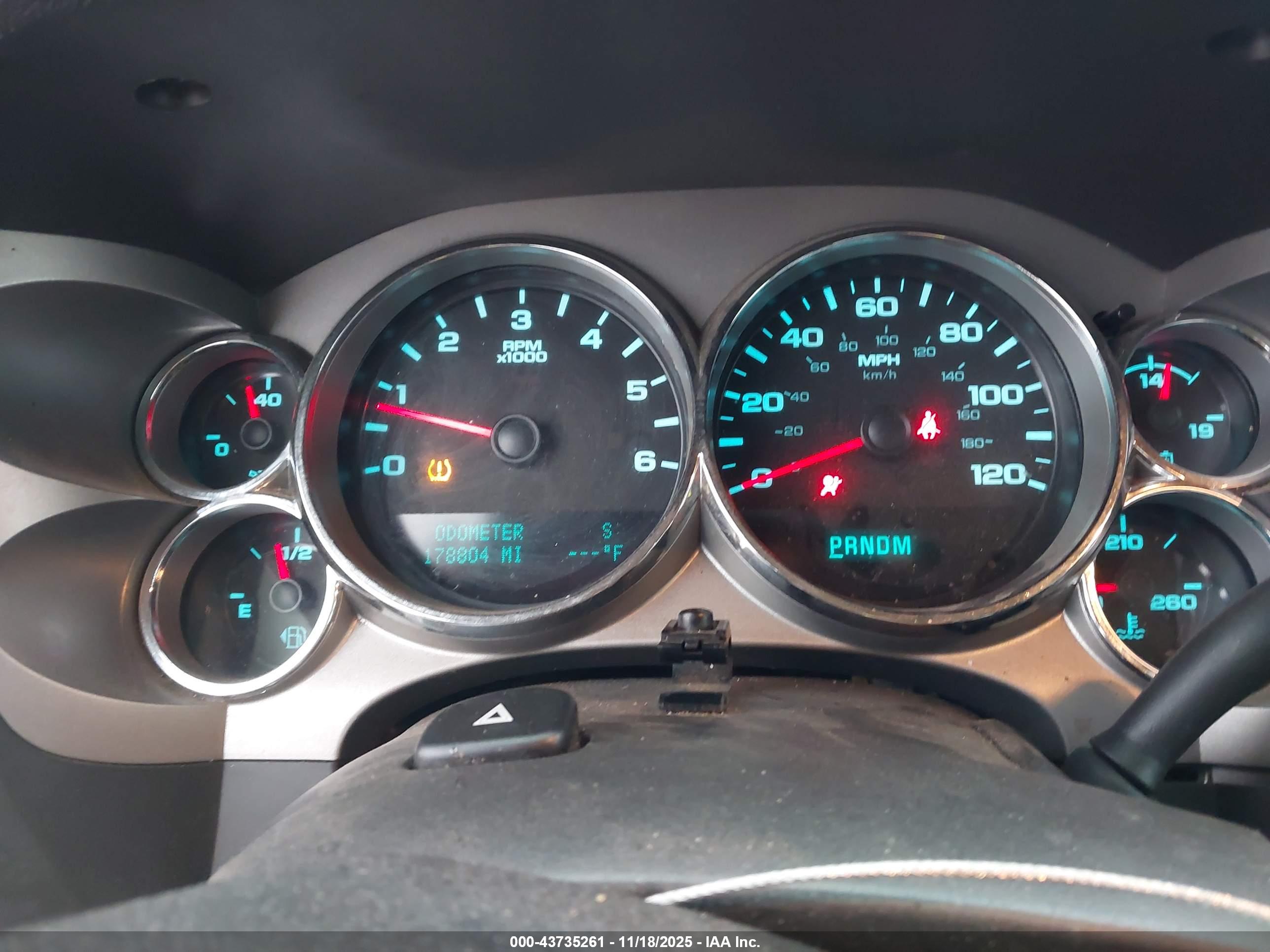 GMC SIERRA image 7