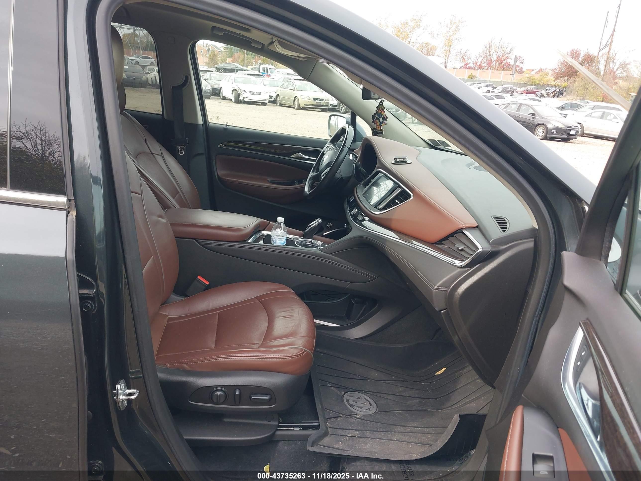 BUICK ENCLAVE image 5