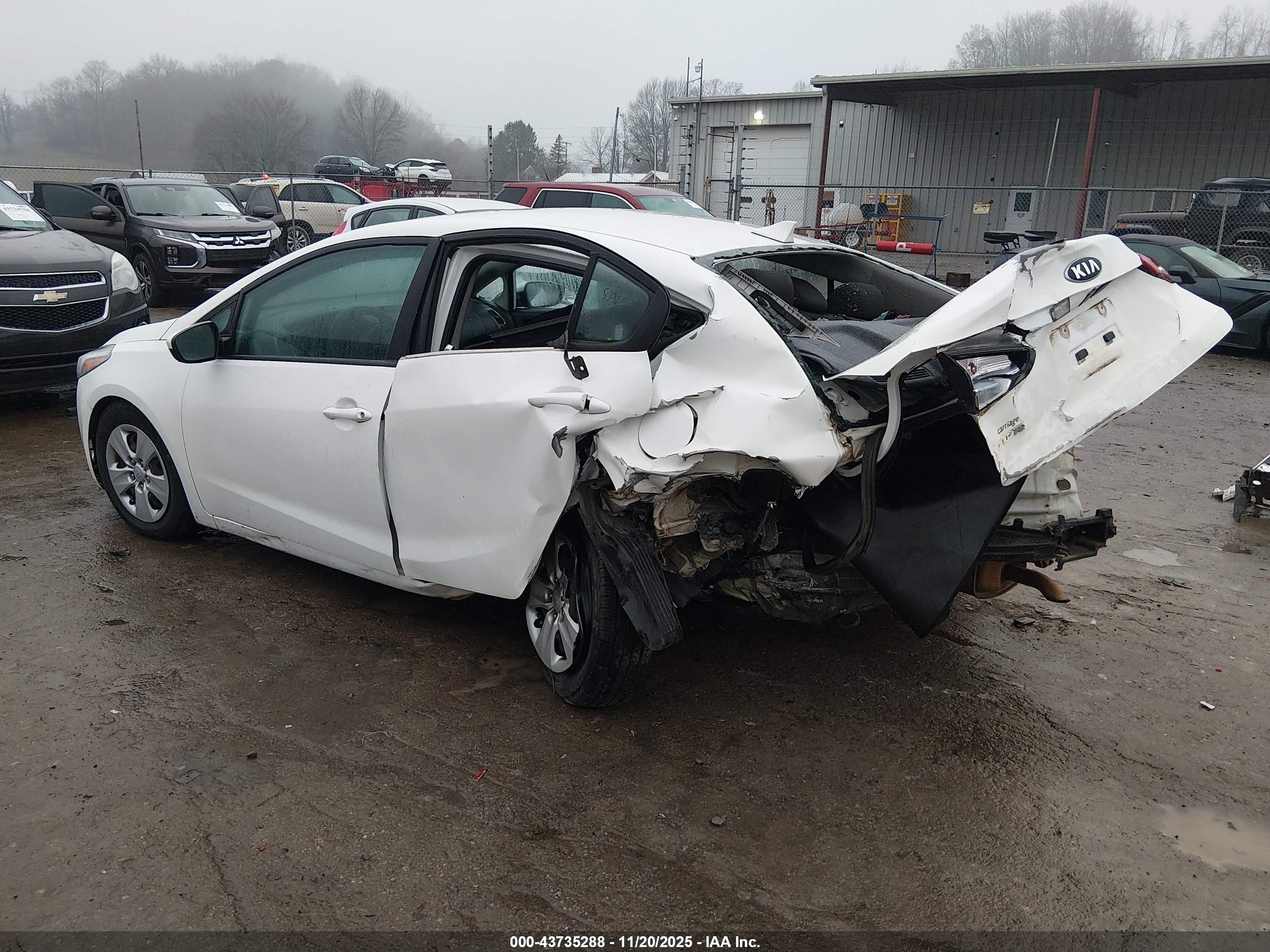 KIA FORTE image 3
