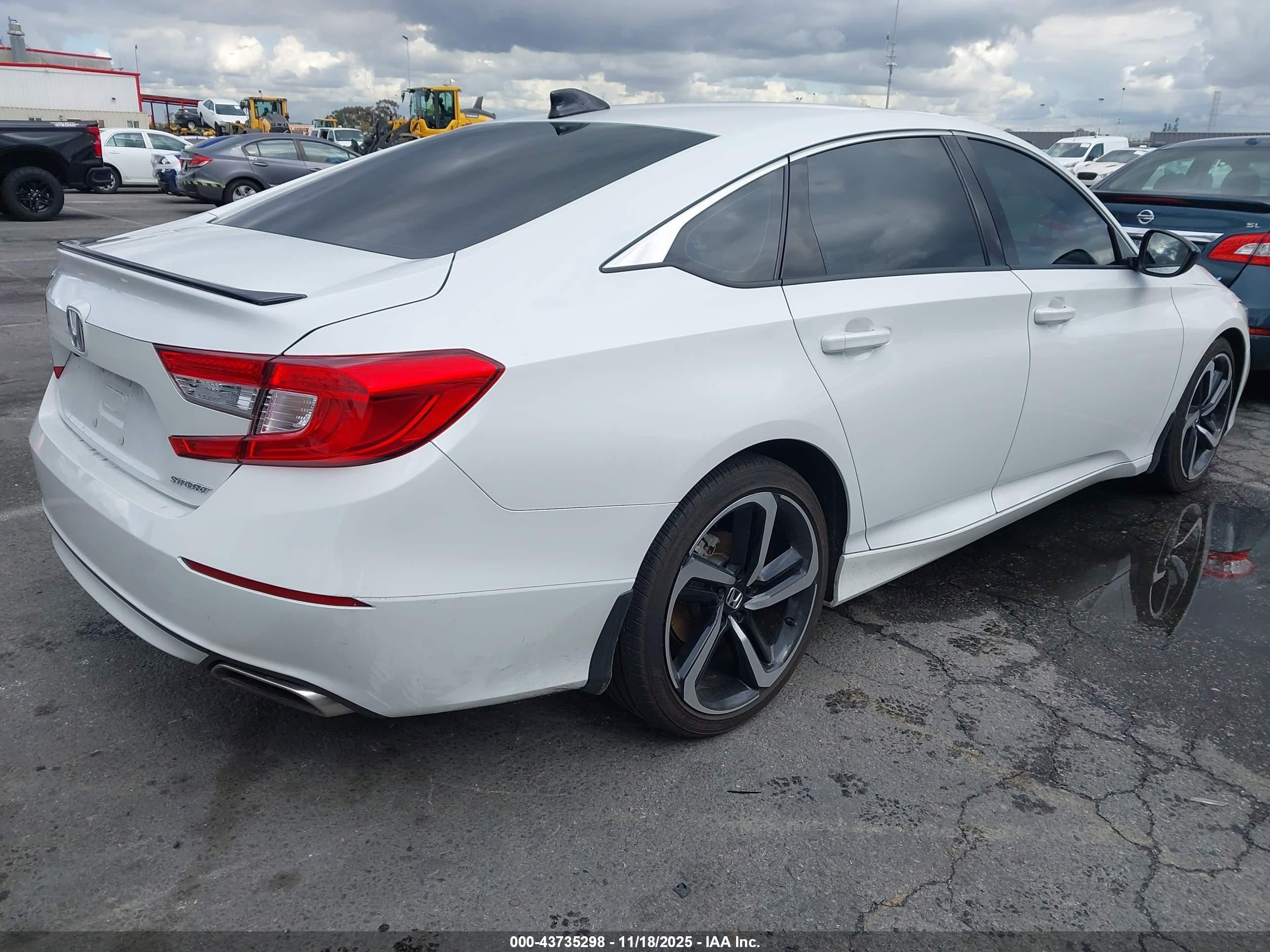 HONDA ACCORD image 4