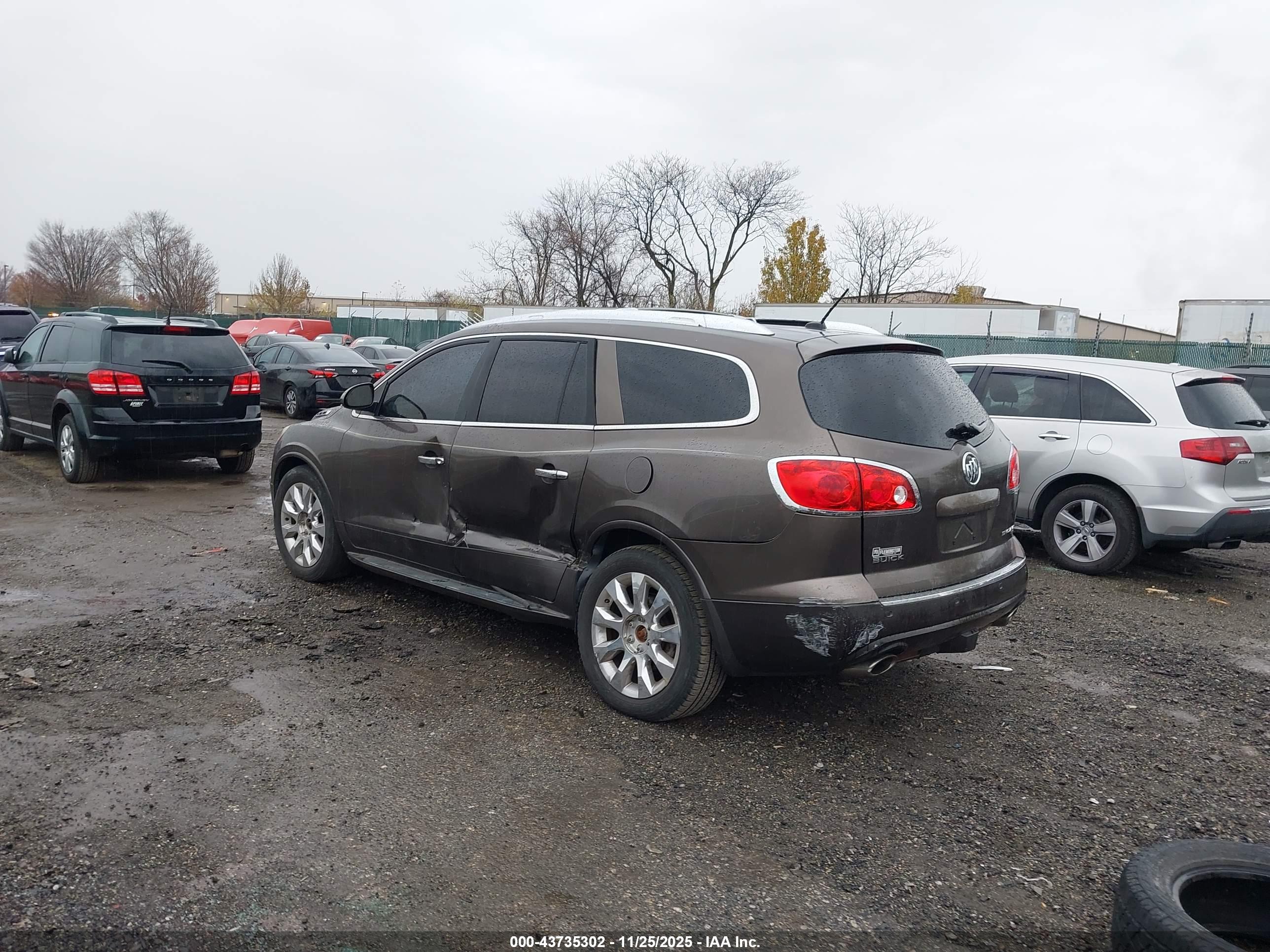 BUICK ENCLAVE image 3