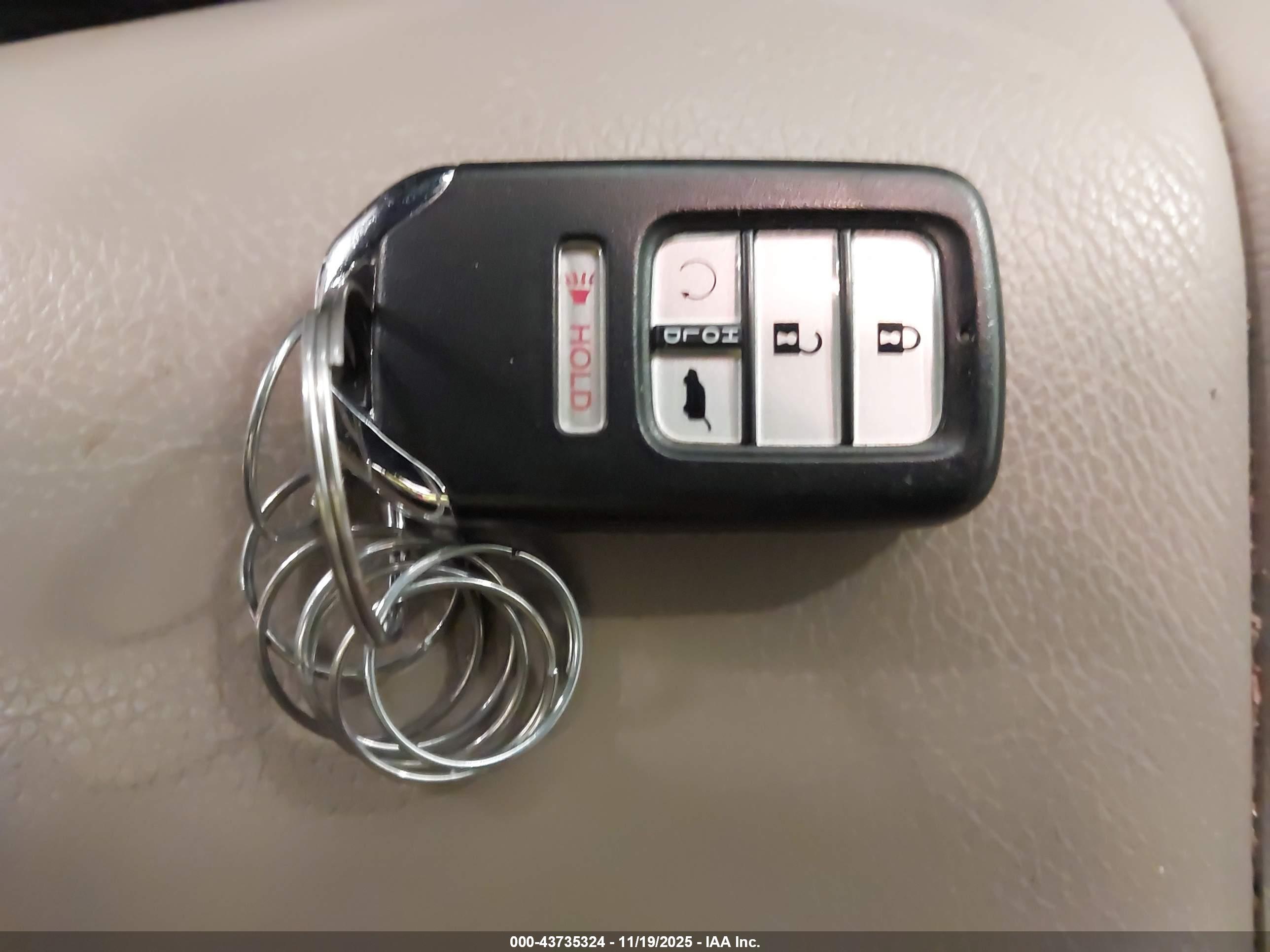 HONDA PILOT image 11