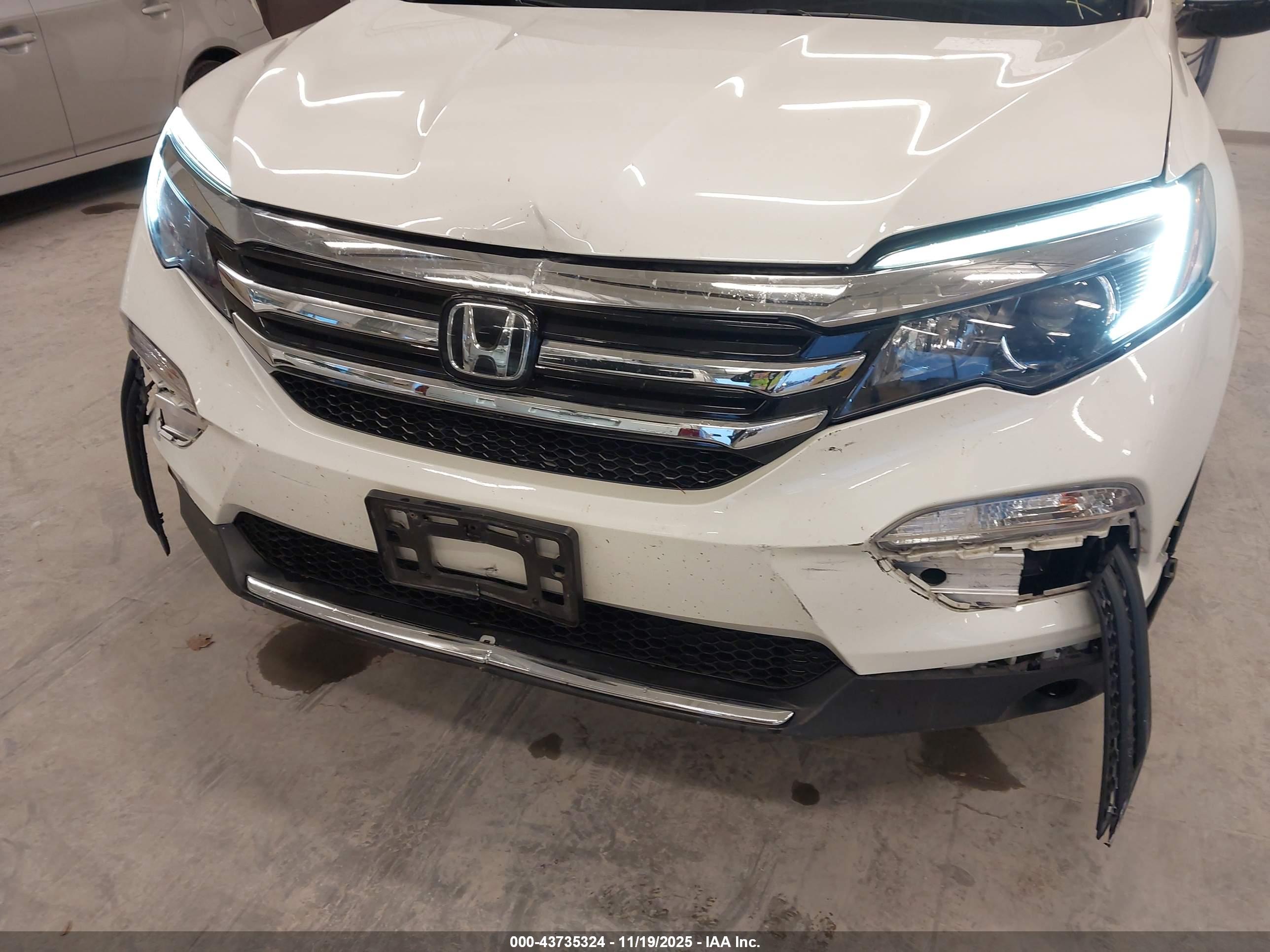 HONDA PILOT image 6