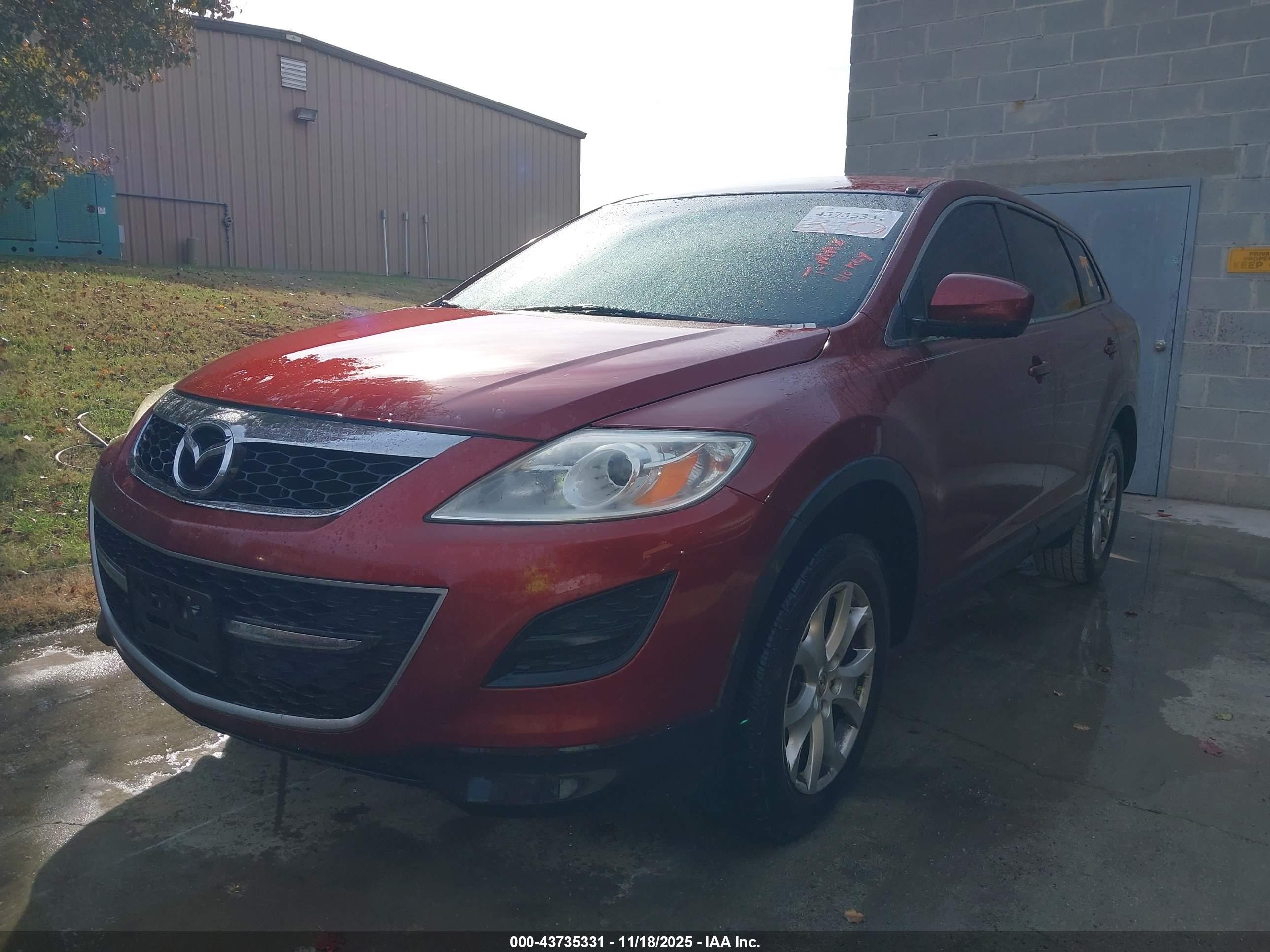 MAZDA CX-9 image 2