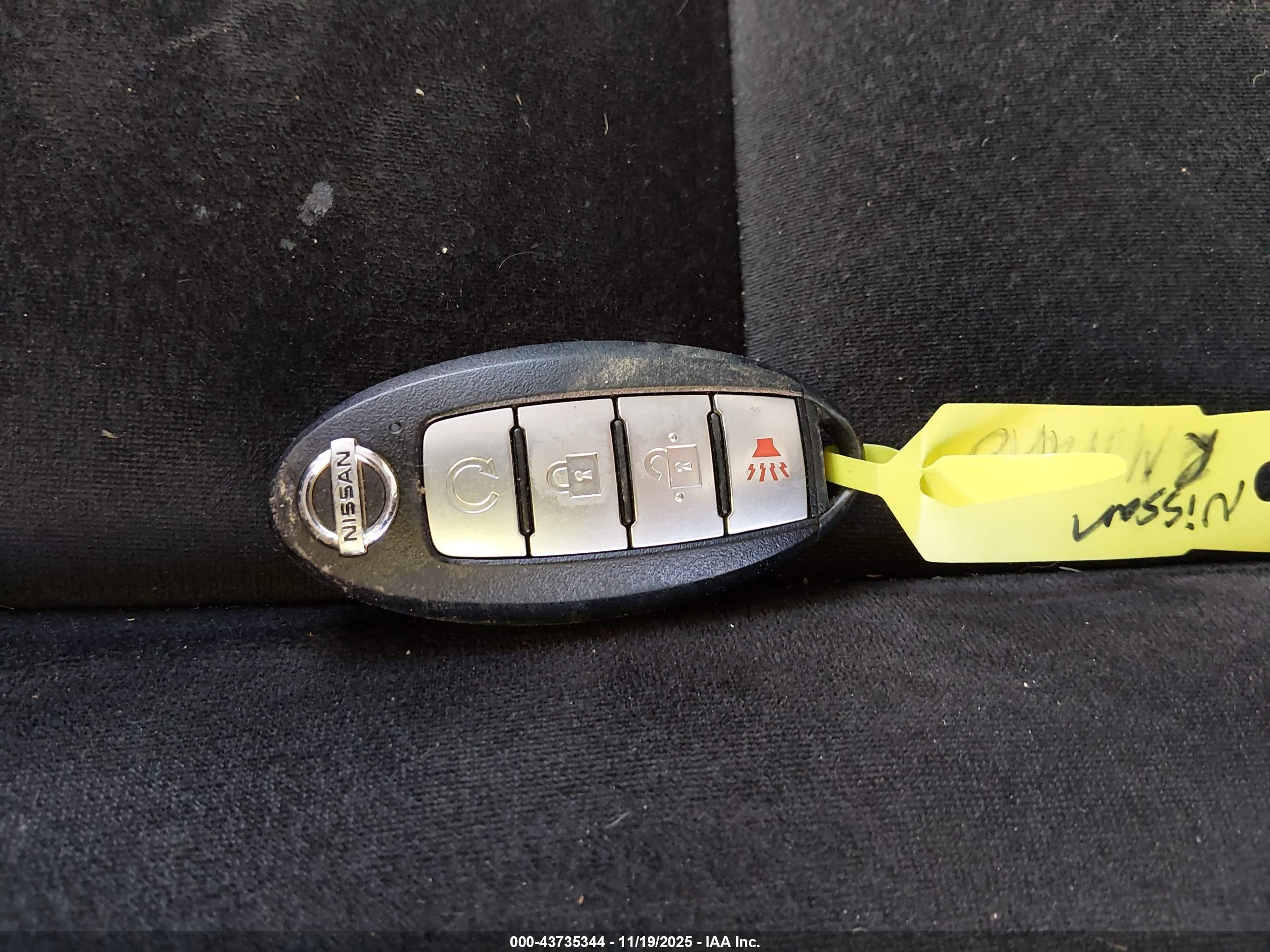 NISSAN MURANO image 11