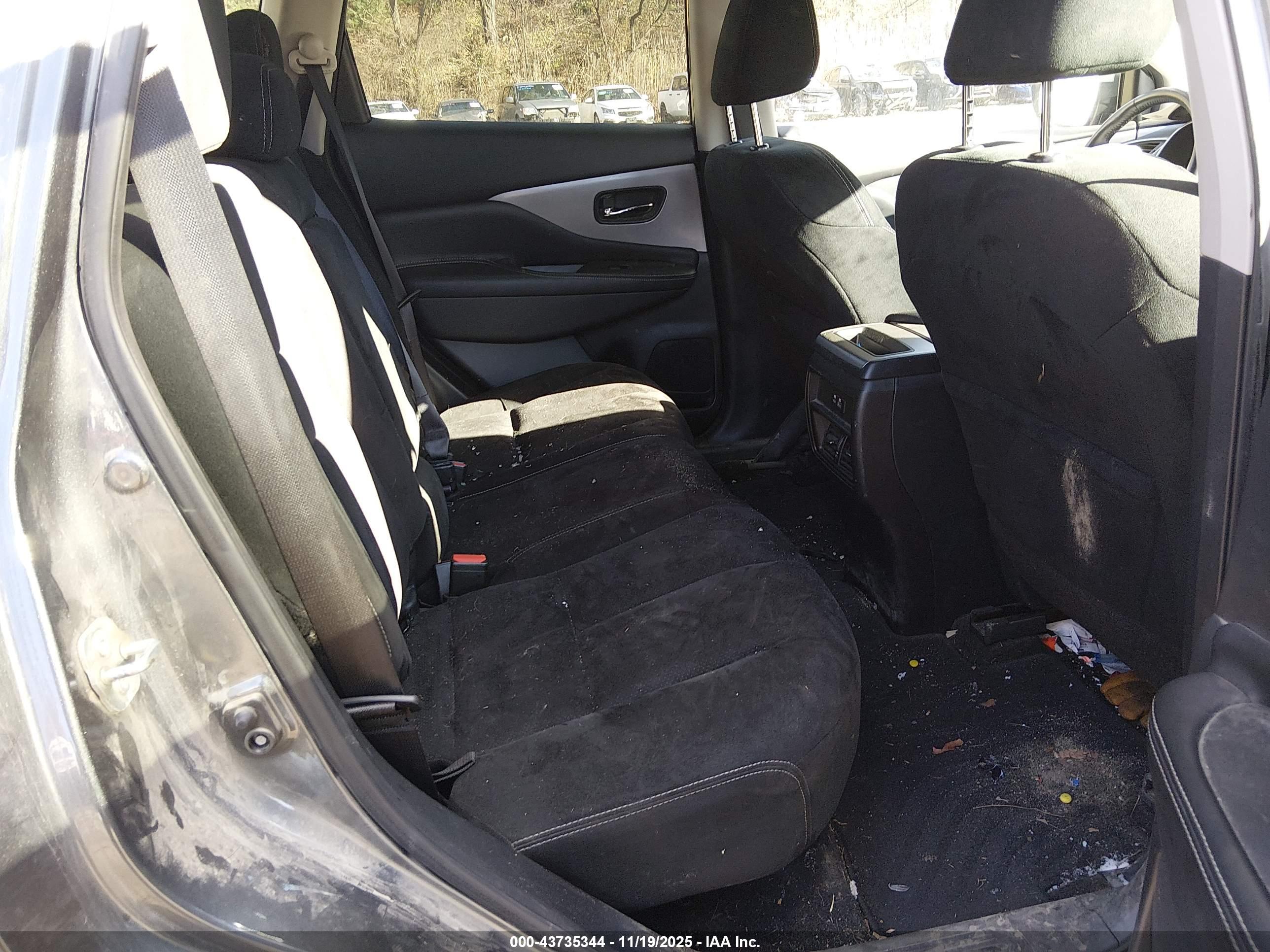 NISSAN MURANO image 8