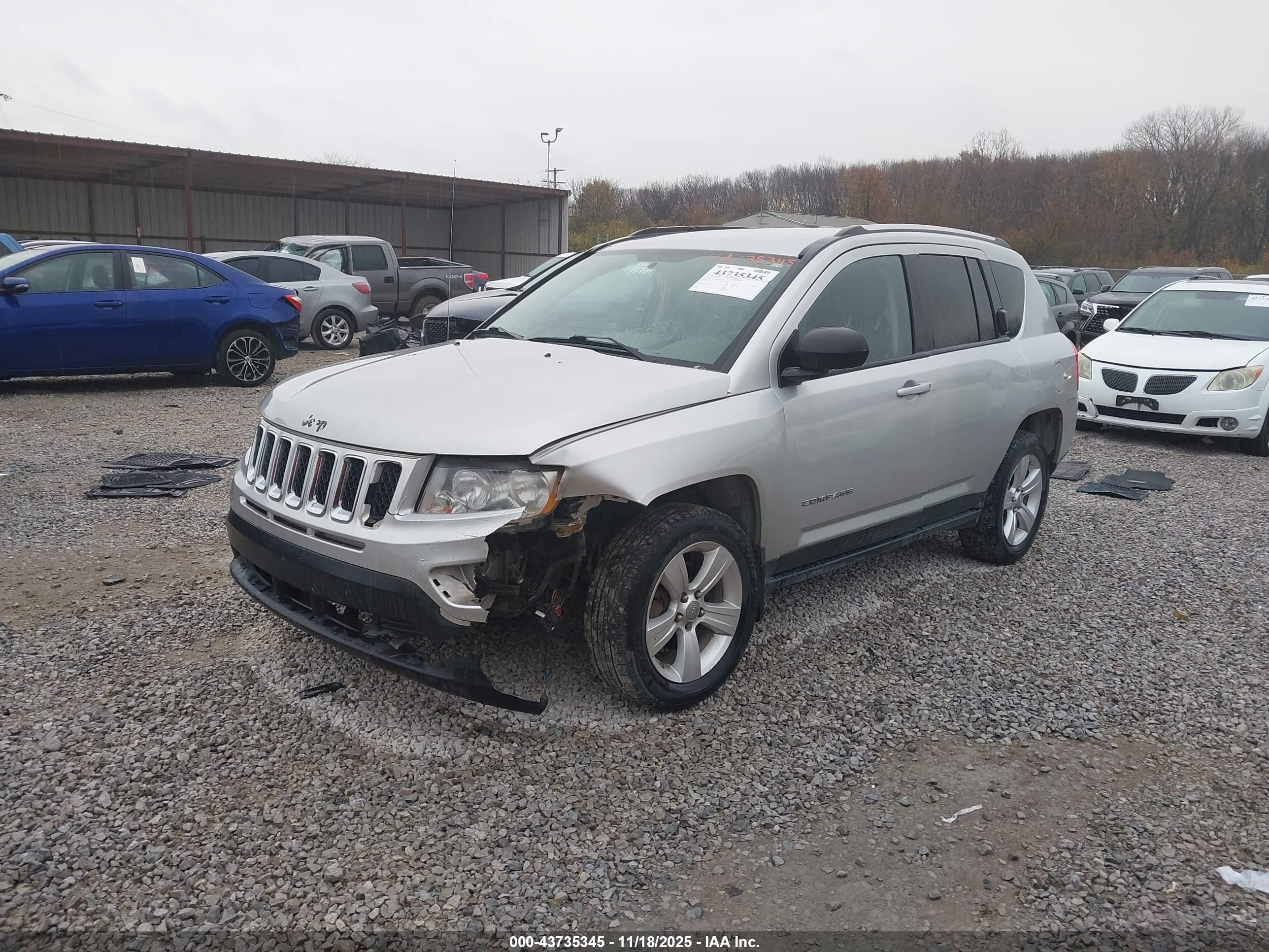 JEEP COMPASS image 2