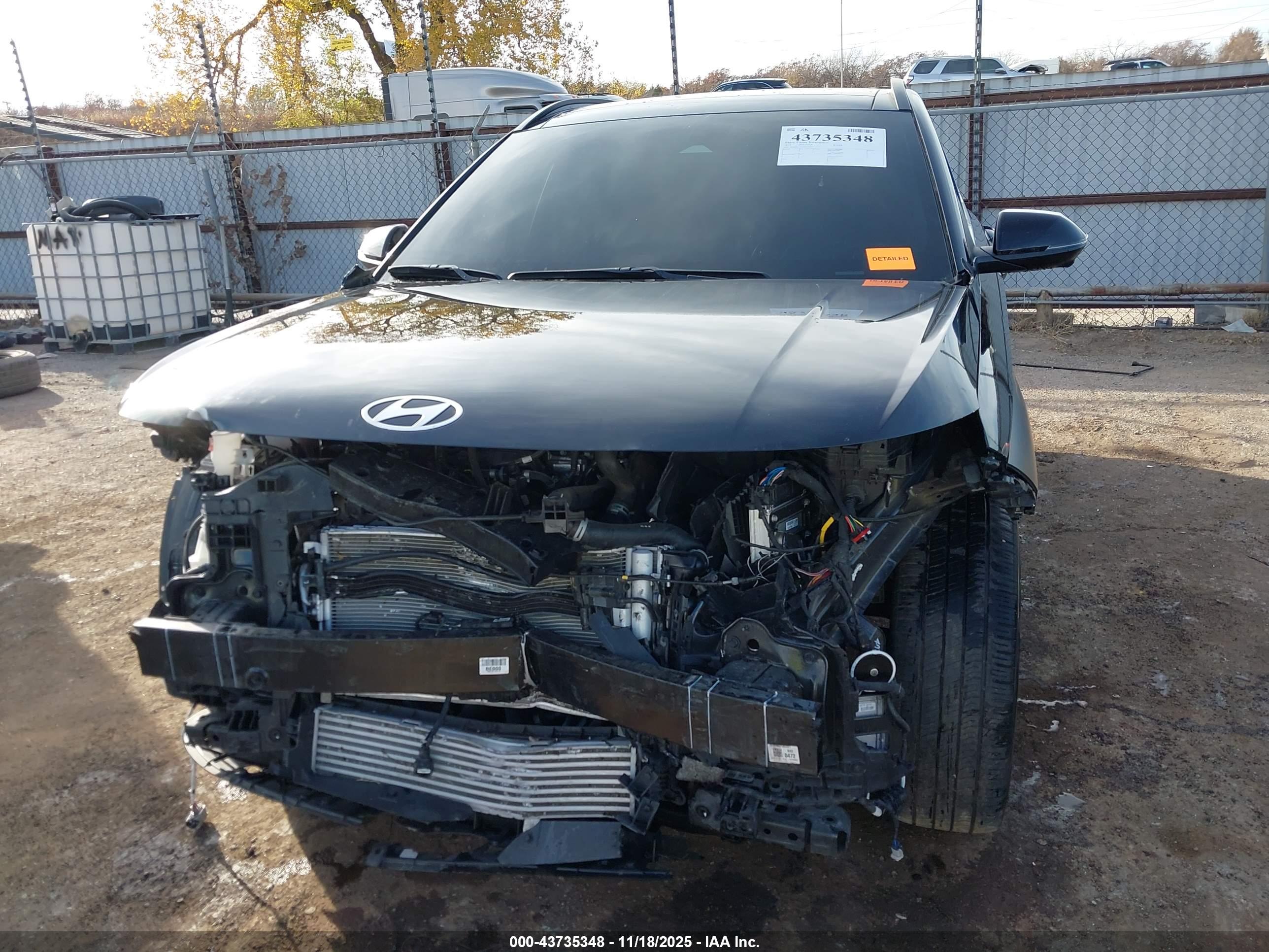 HYUNDAI KONA image 6