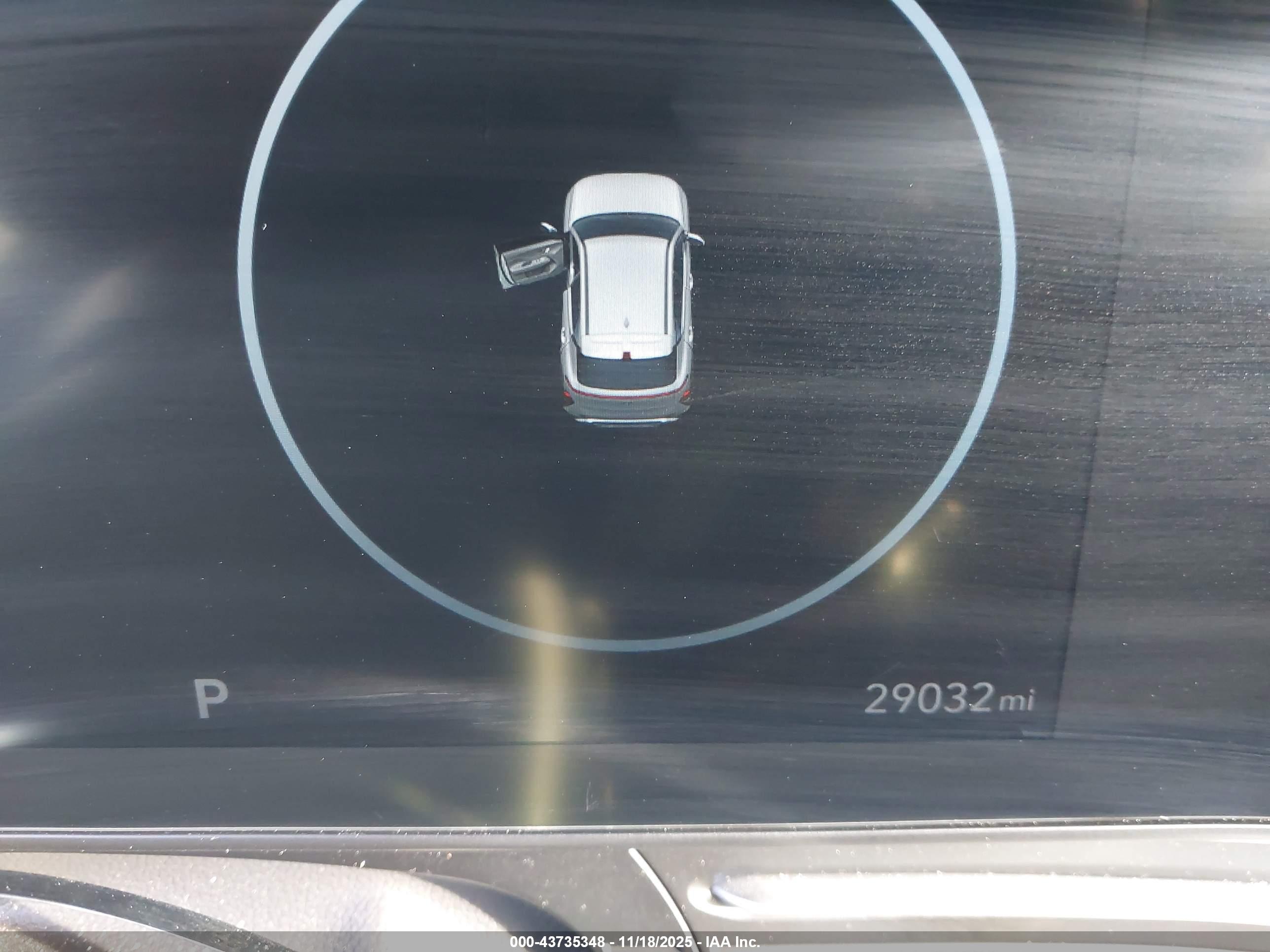 HYUNDAI KONA image 7