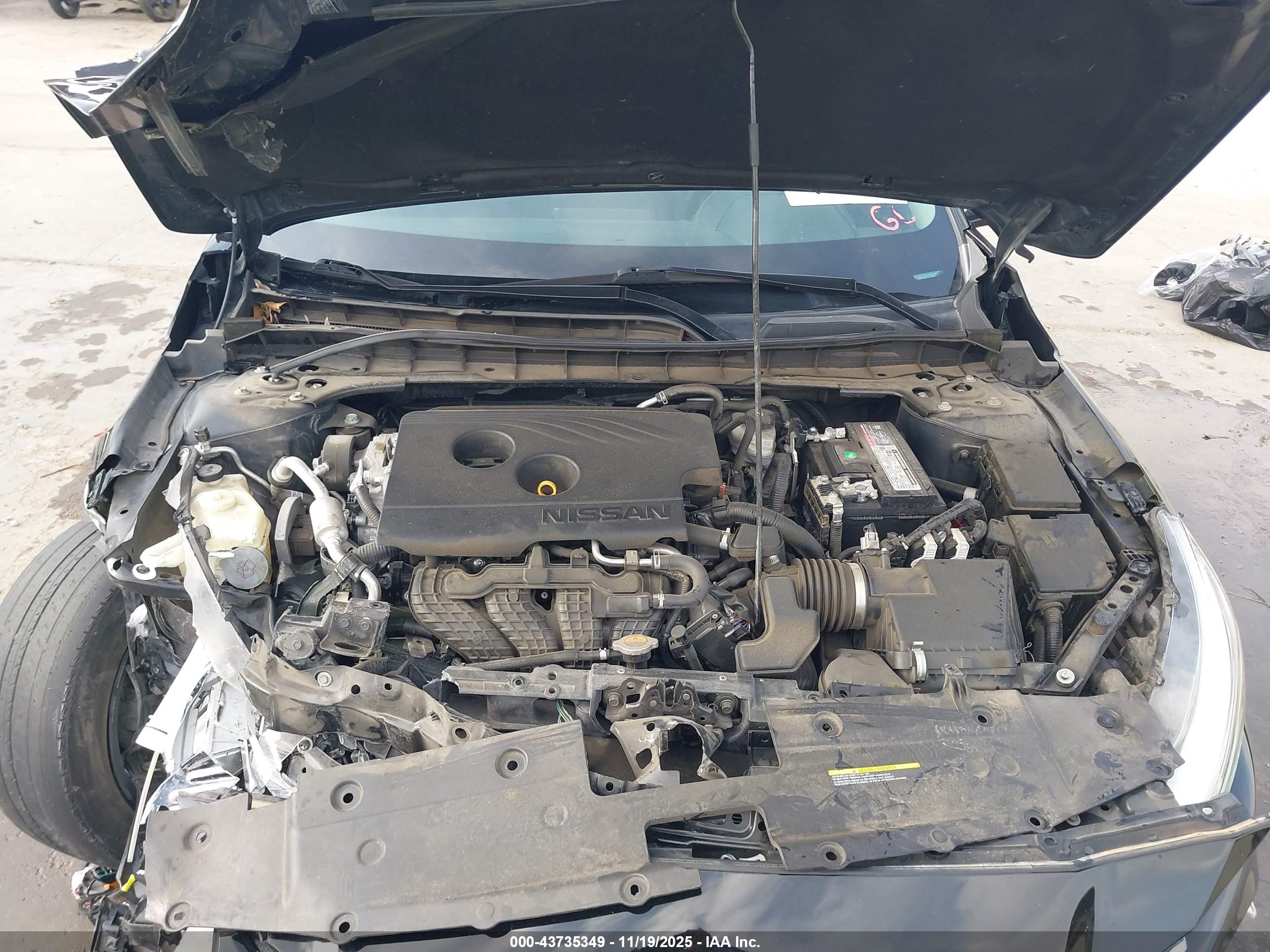 NISSAN ALTIMA image 10