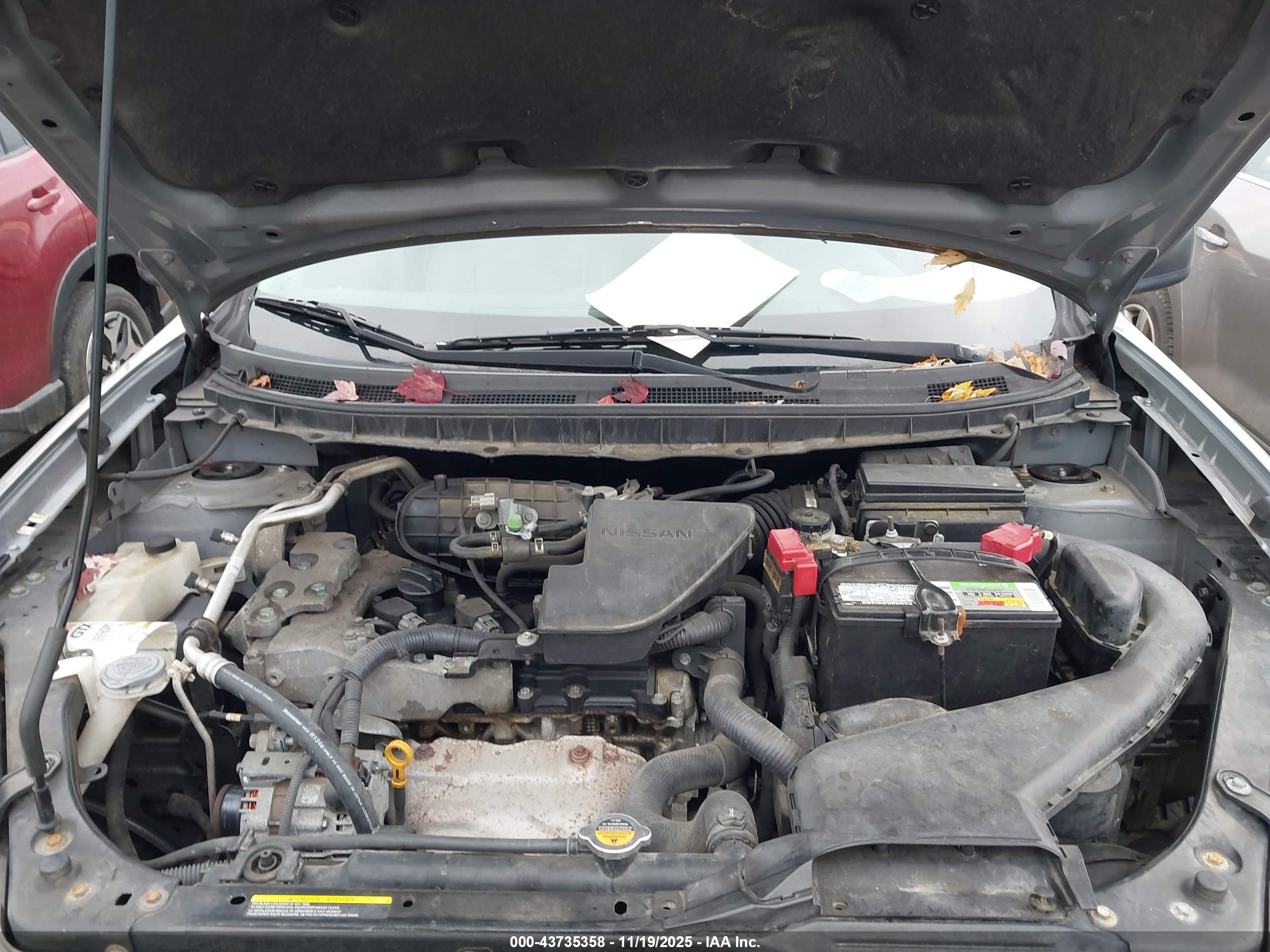 NISSAN ROGUE image 10