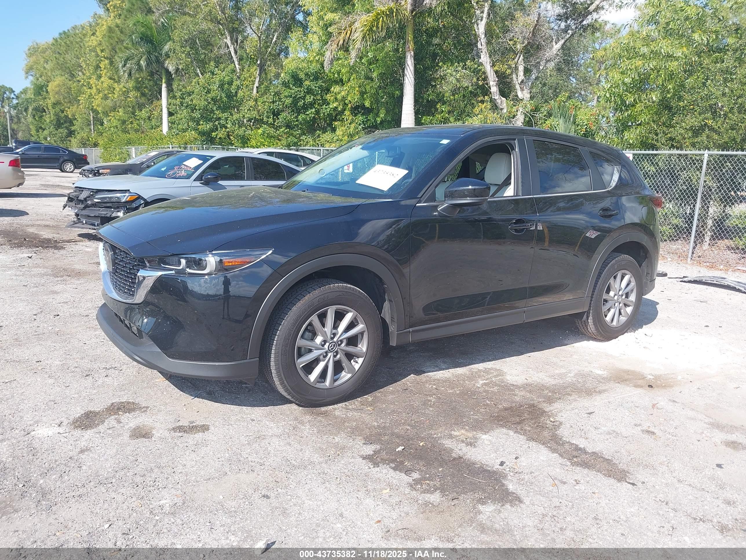 MAZDA CX-5 image 2