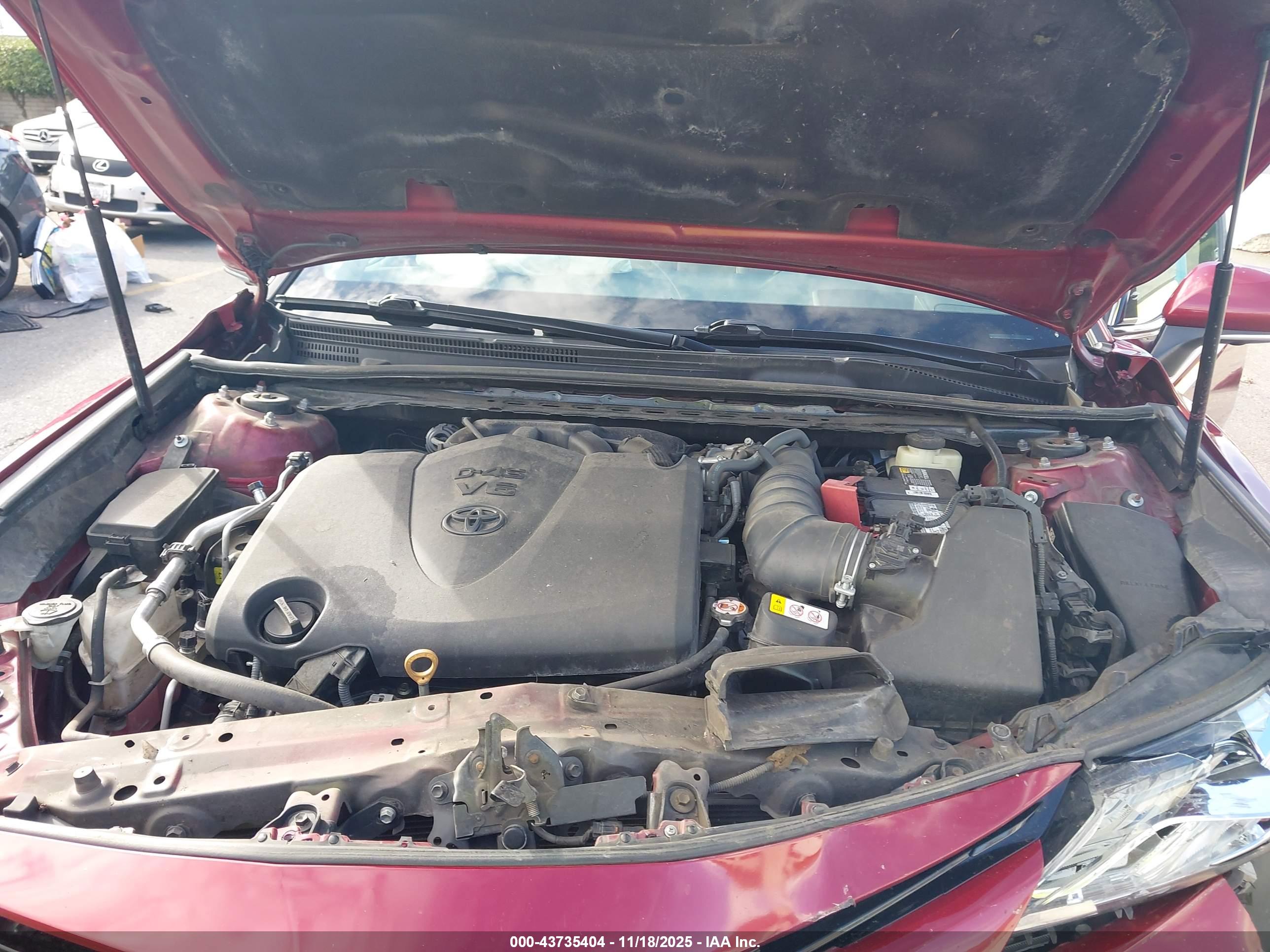 TOYOTA CAMRY image 10