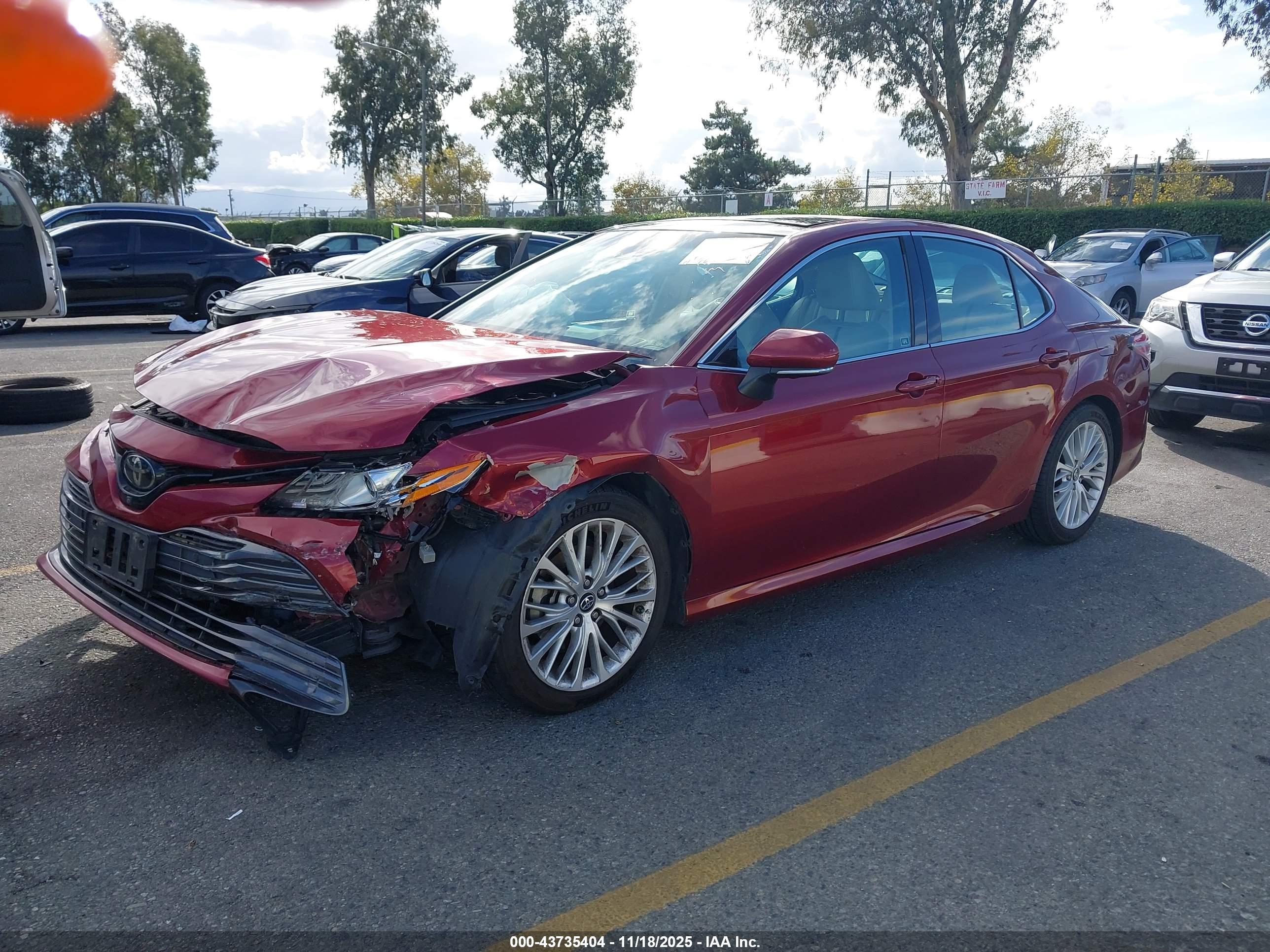 TOYOTA CAMRY image 2