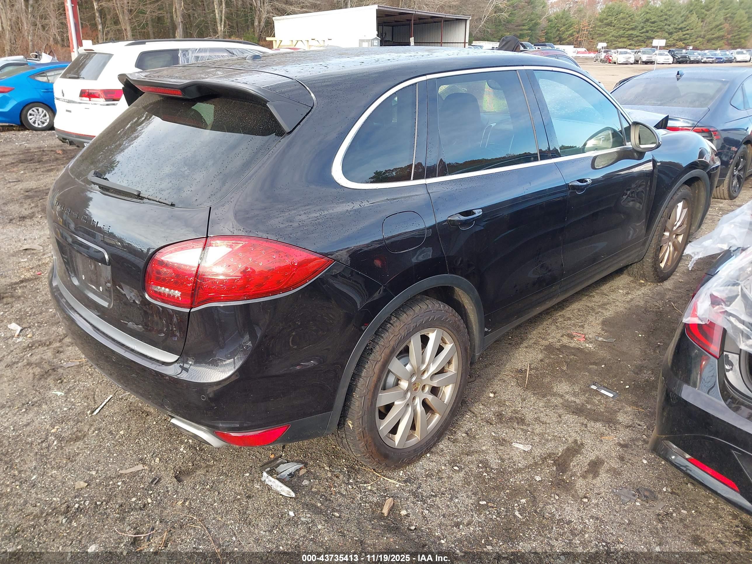 PORSCHE CAYENNE image 4