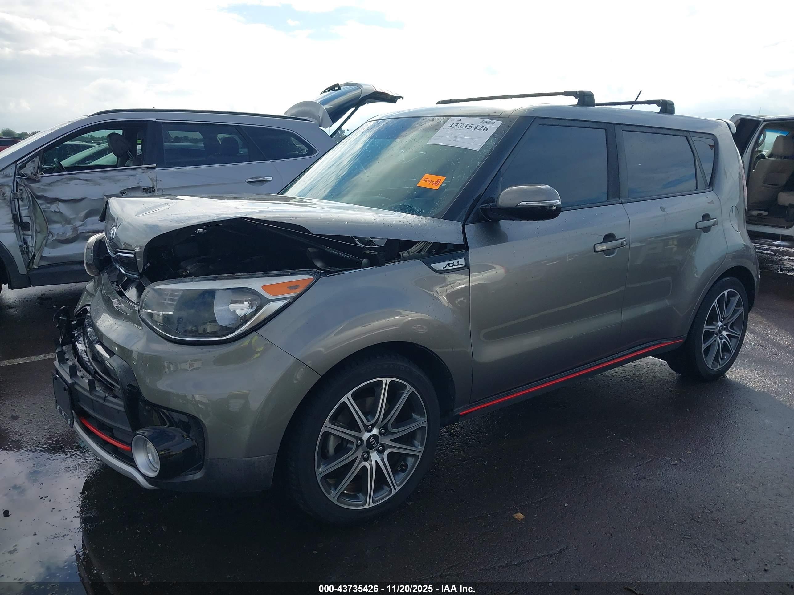 KIA SOUL image 2