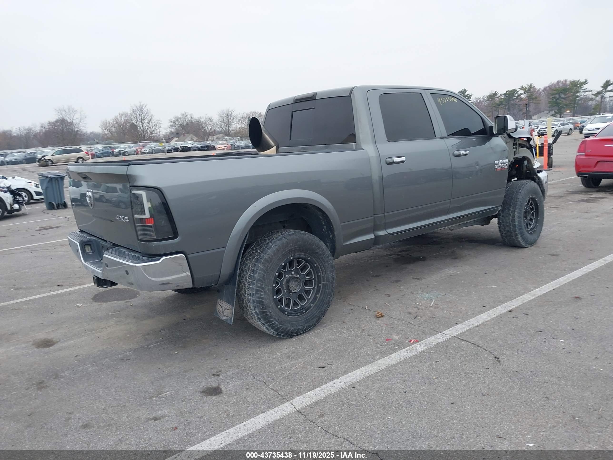 RAM 3500 image 4