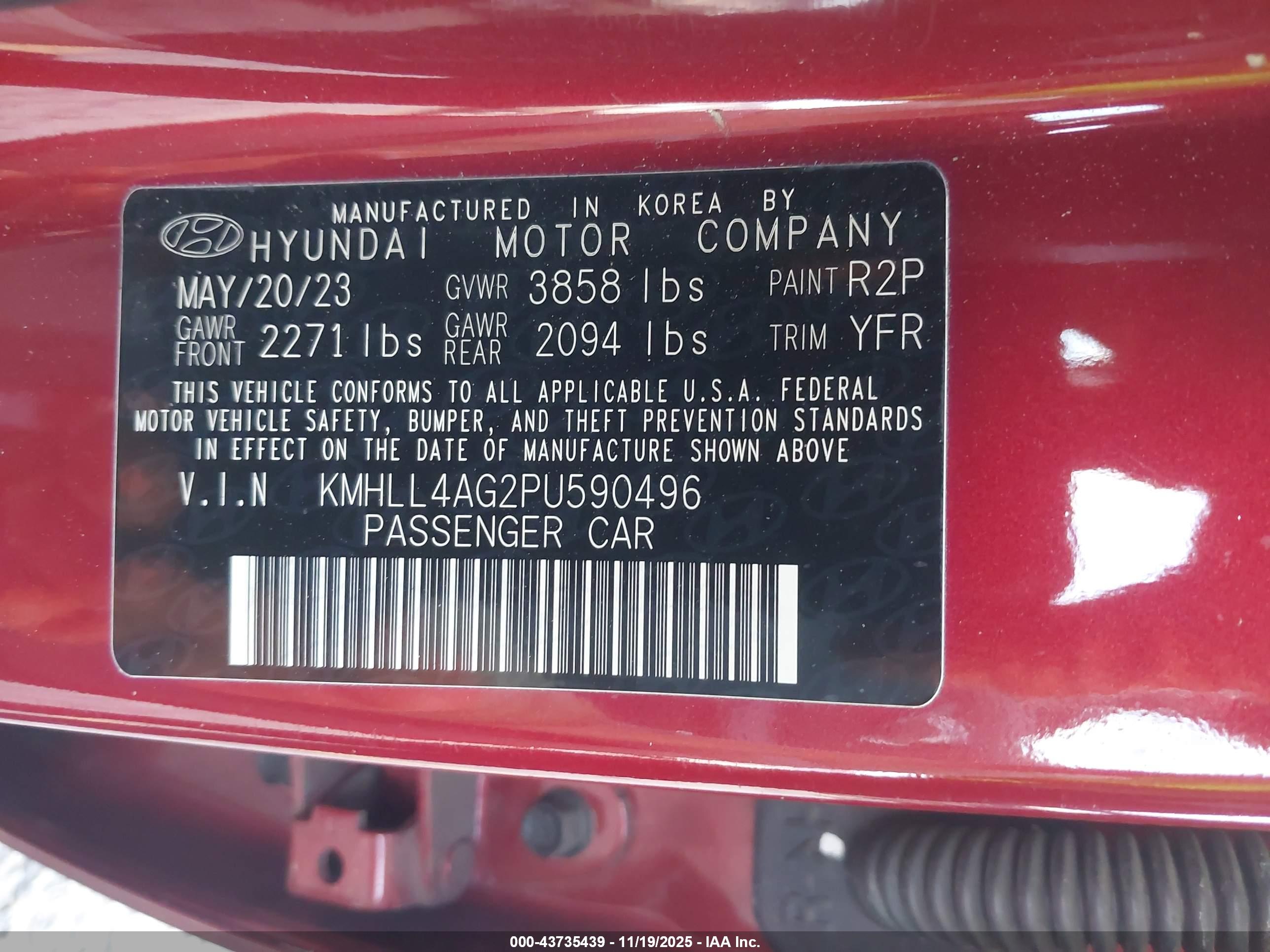 HYUNDAI ELANTRA image 9
