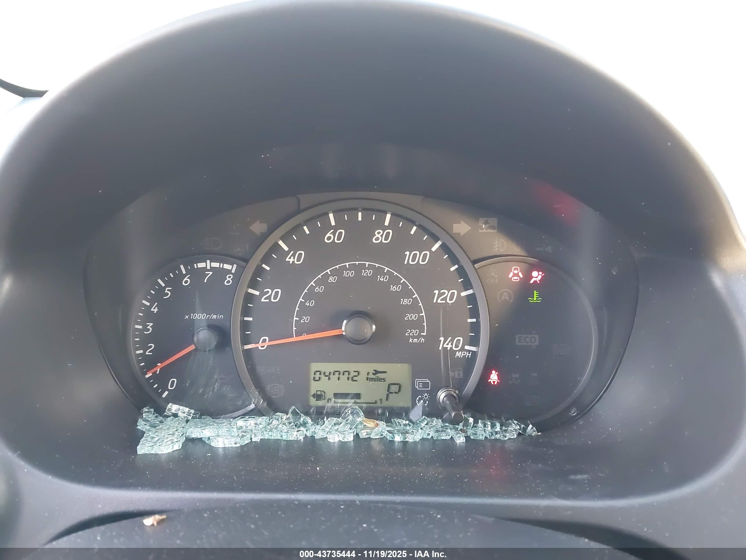 MITSUBISHI MIRAGE image 7