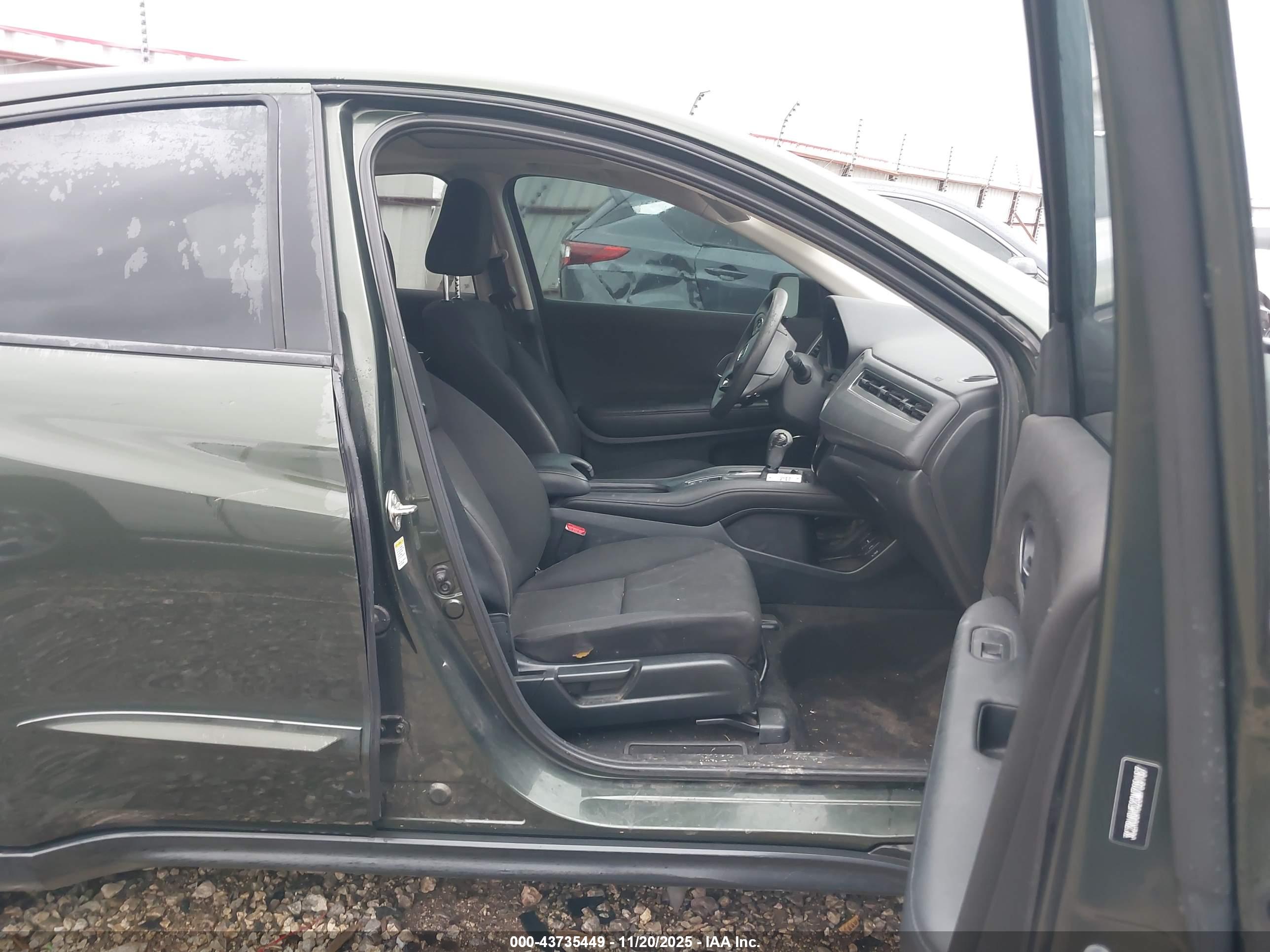 HONDA HR-V image 5