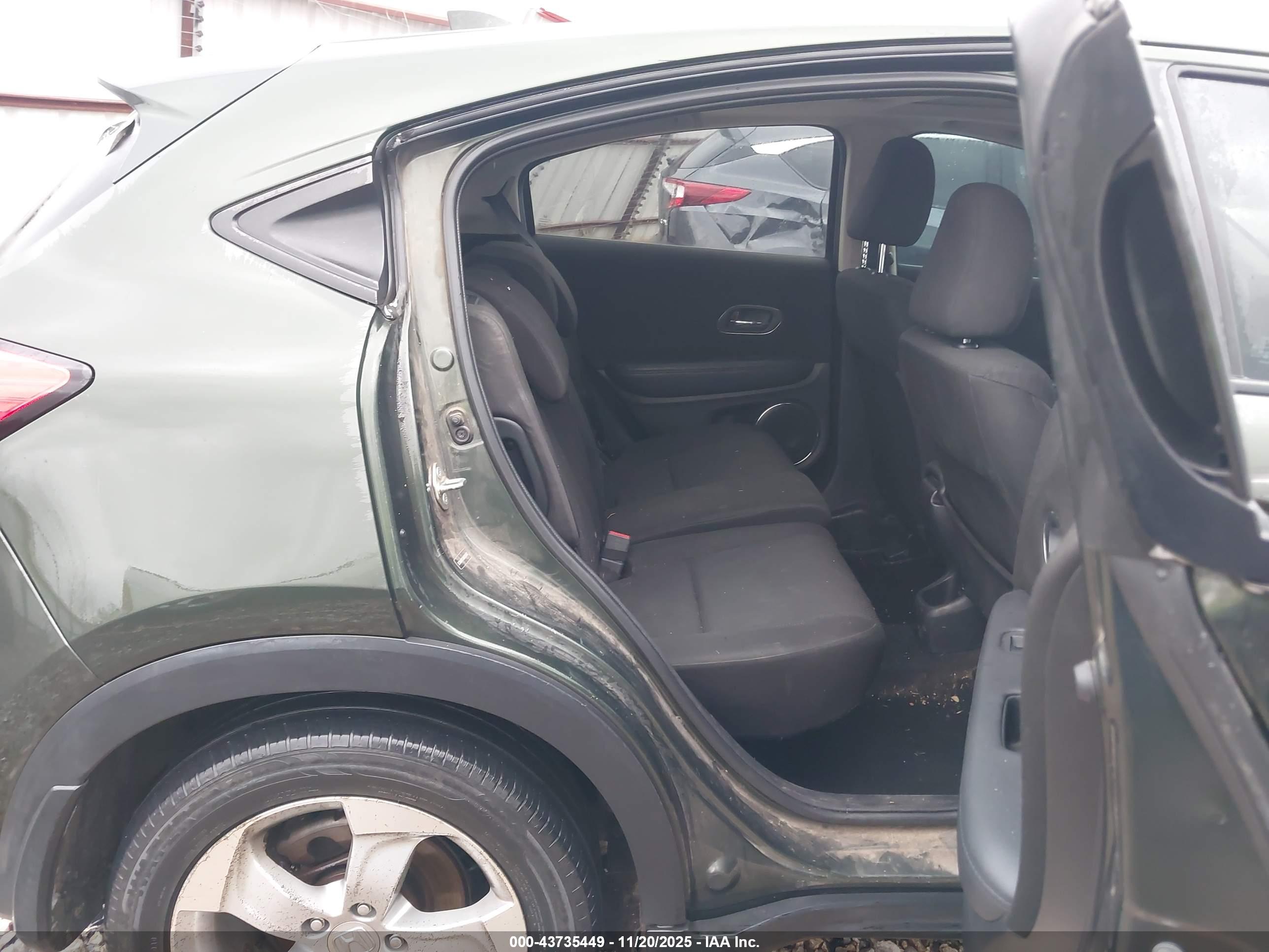 HONDA HR-V image 8