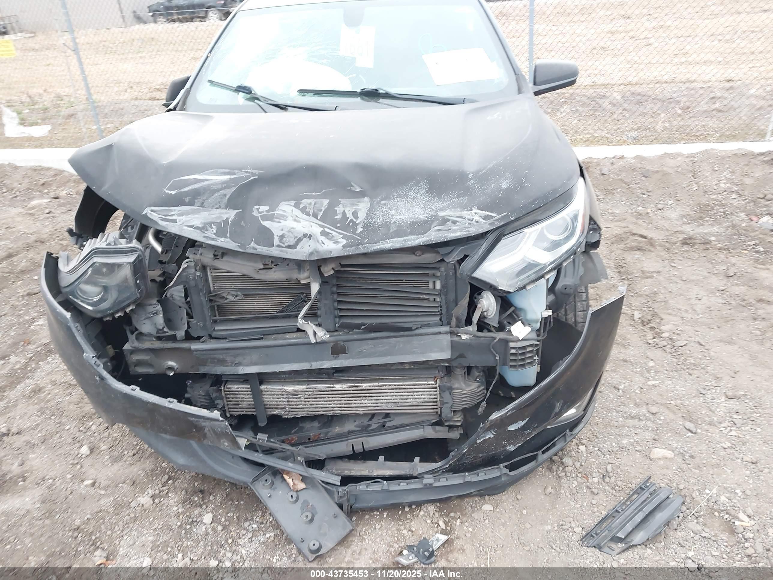 CHEVROLET EQUINOX image 6