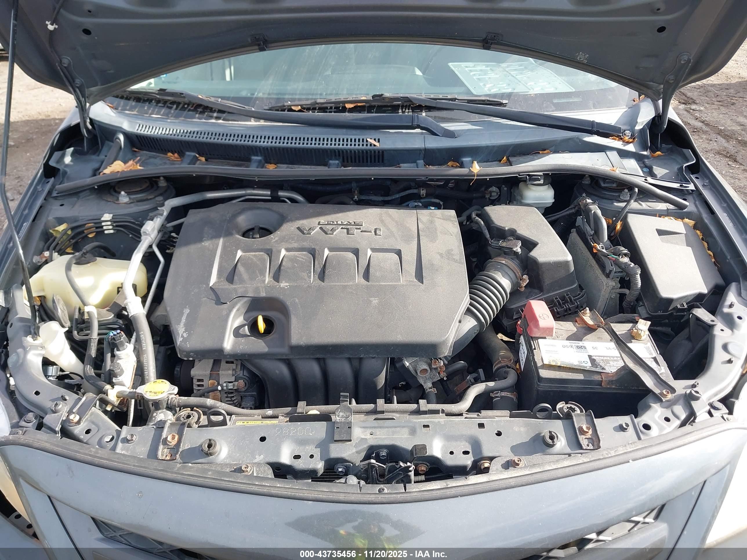 TOYOTA COROLLA image 10