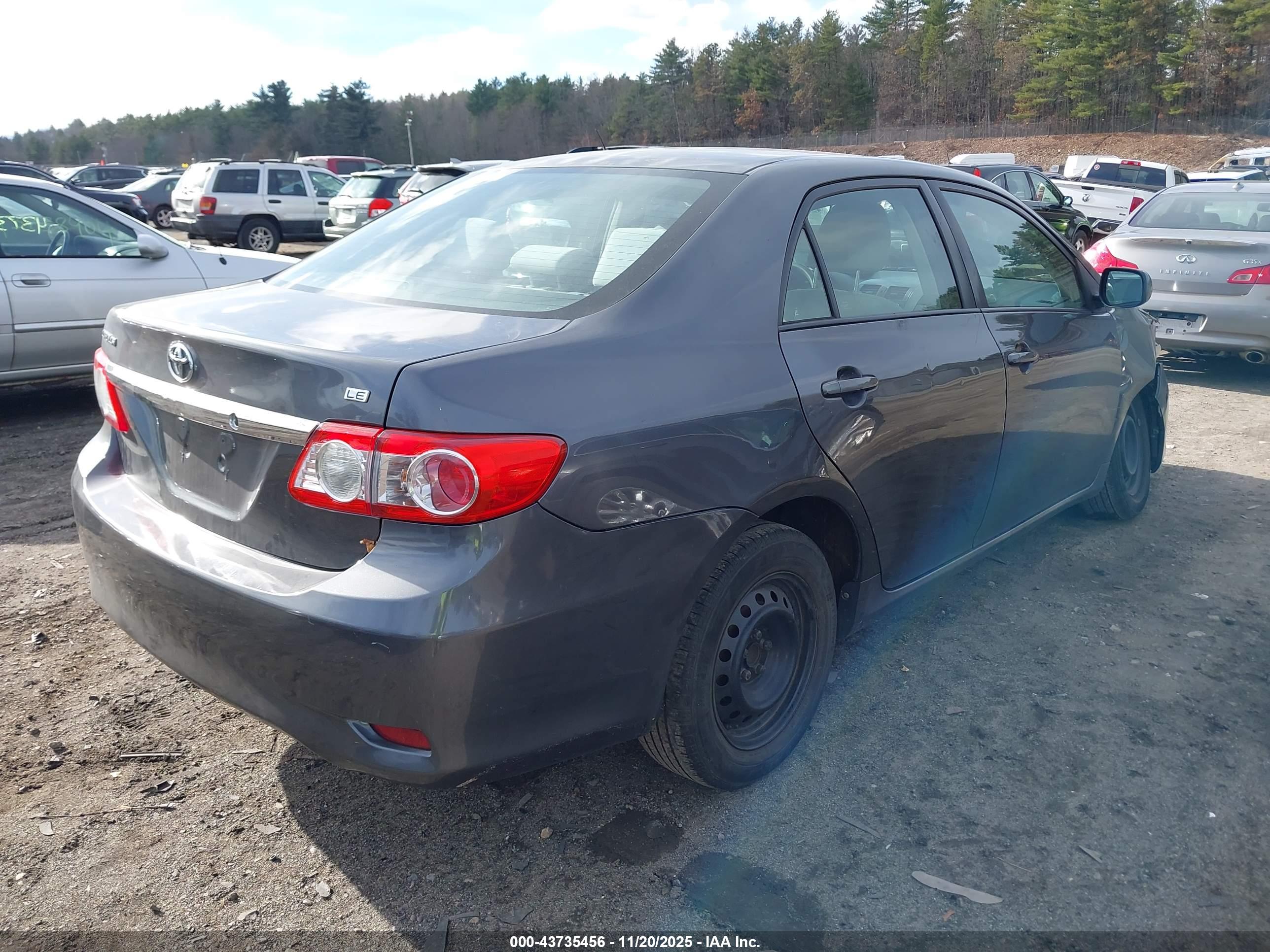TOYOTA COROLLA image 4