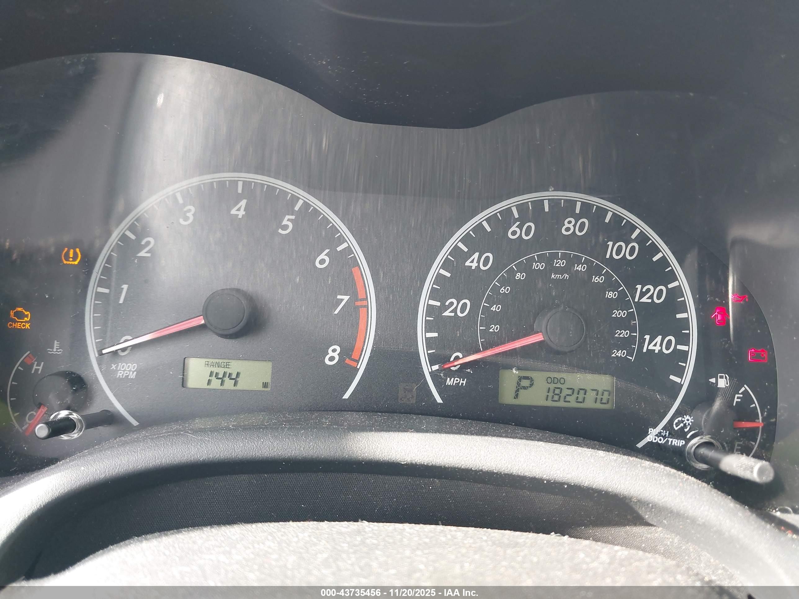 TOYOTA COROLLA image 7