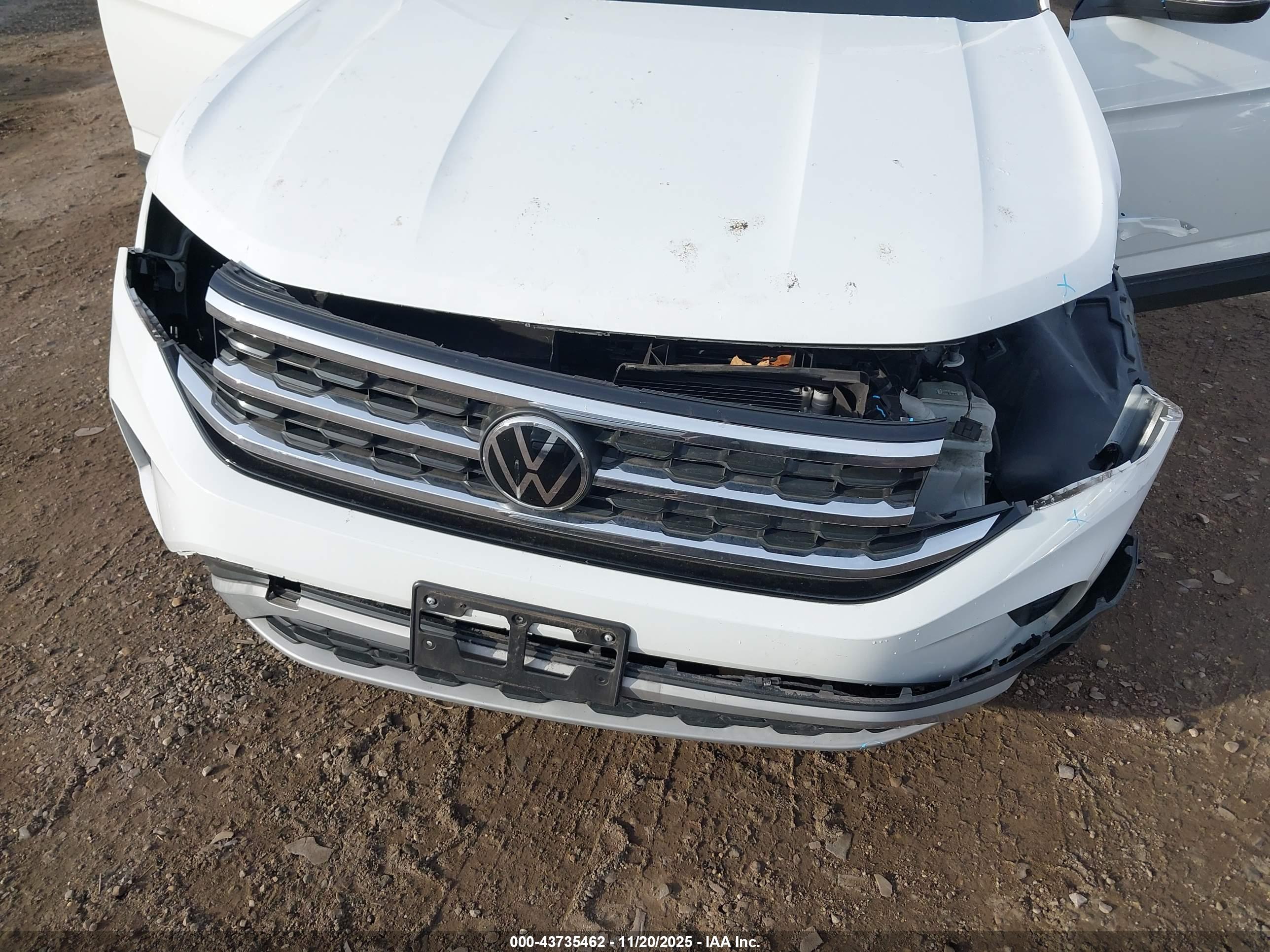 VOLKSWAGEN ATLAS image 6