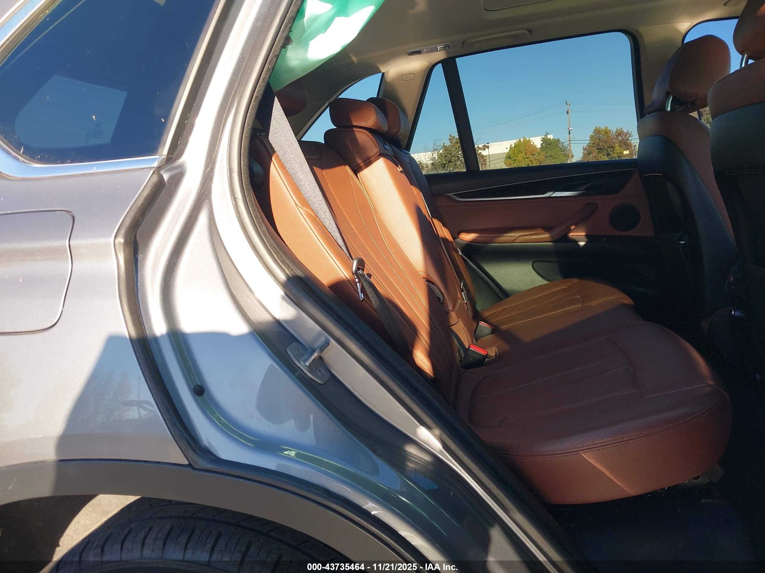 BMW X5 image 8