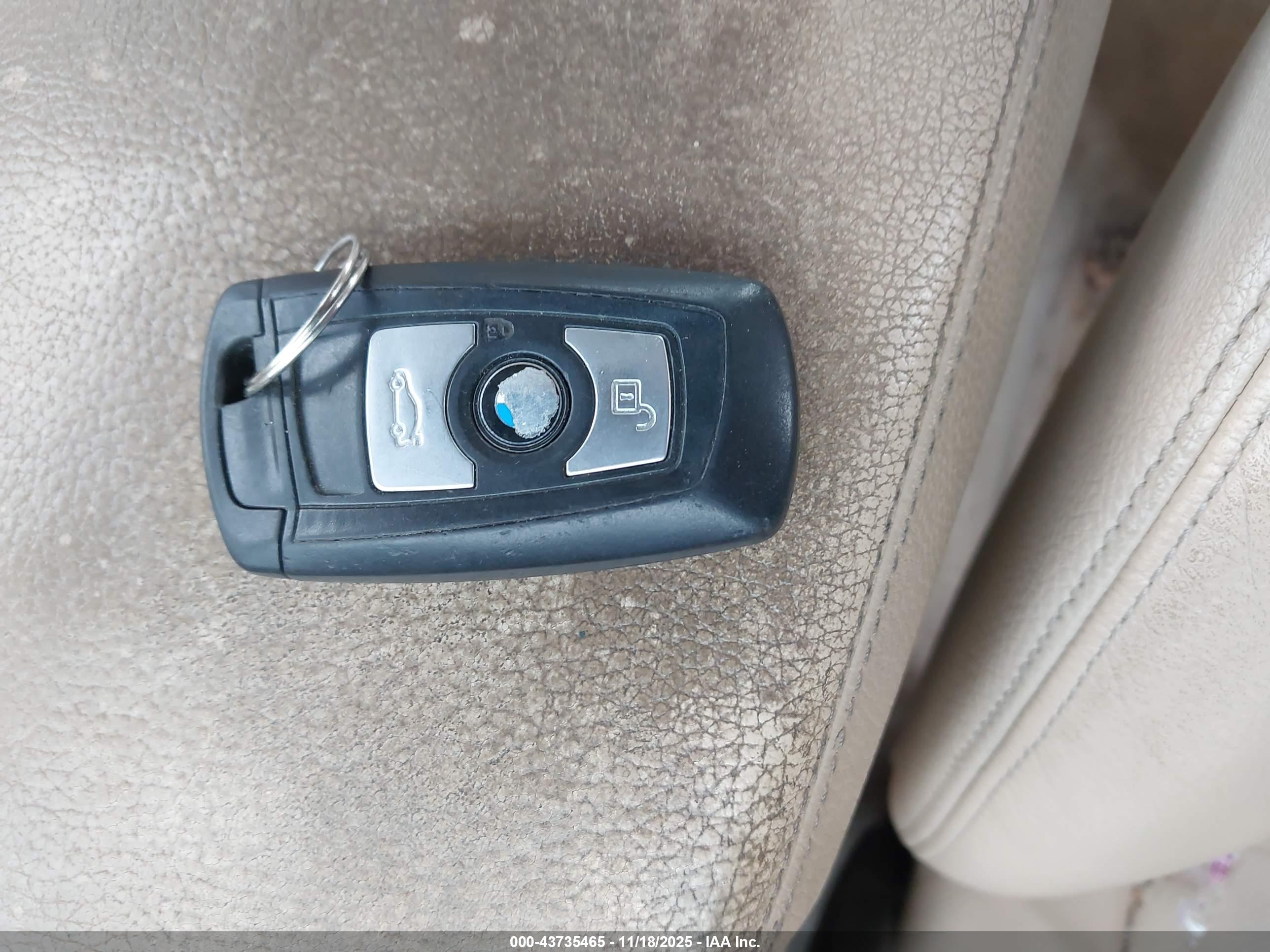 BMW 328I image 11