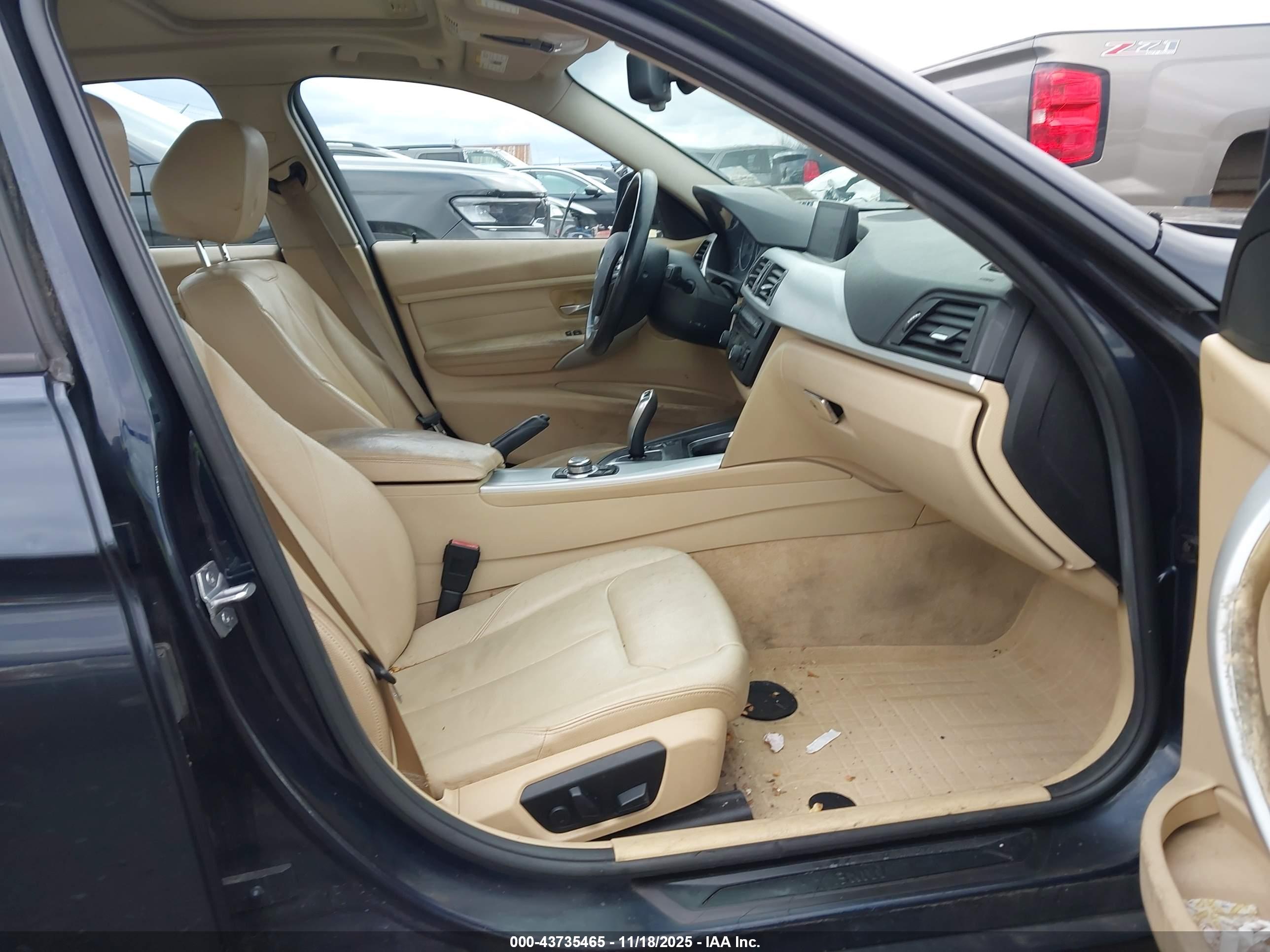 BMW 328I image 5