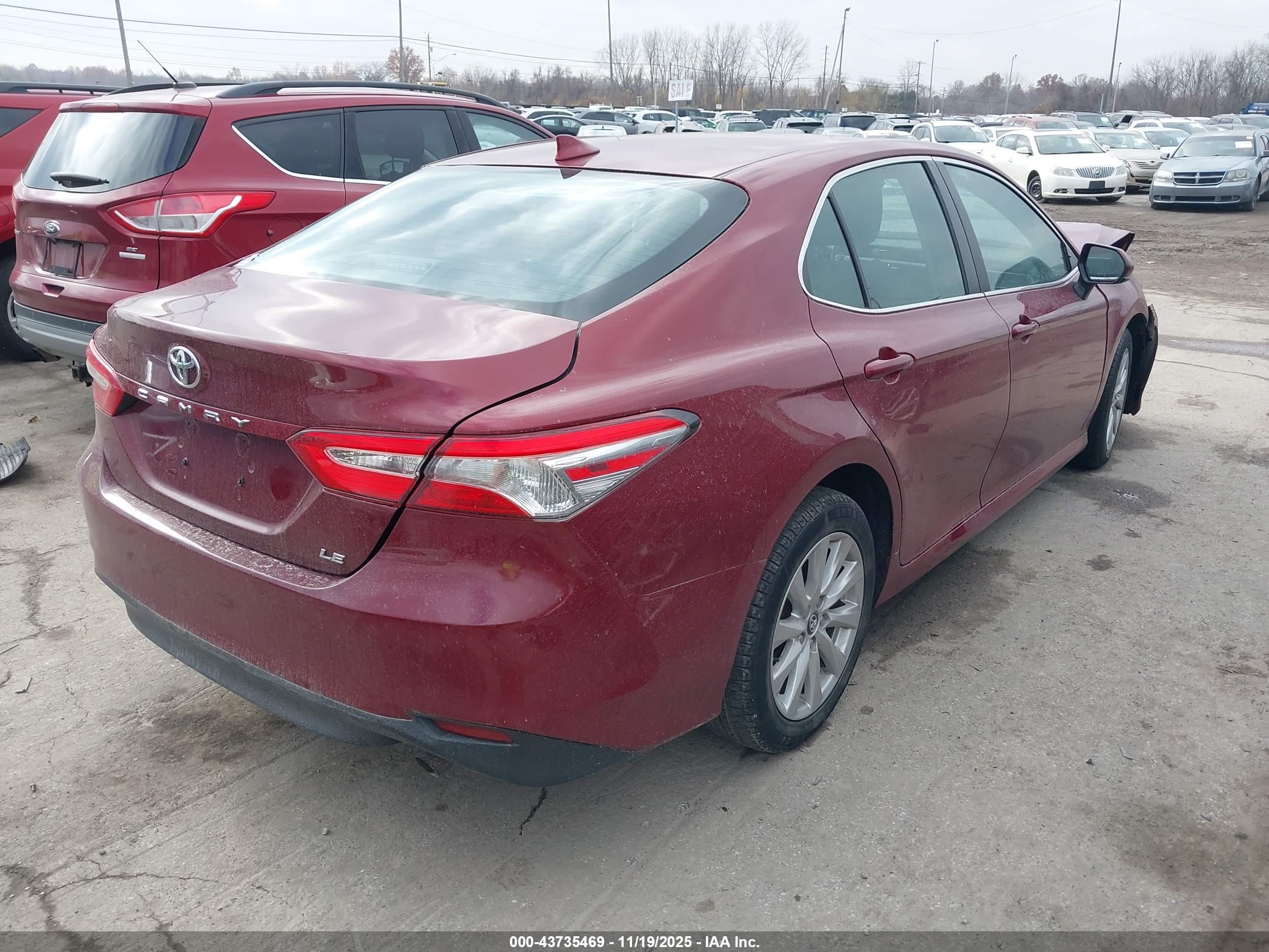 TOYOTA CAMRY image 4