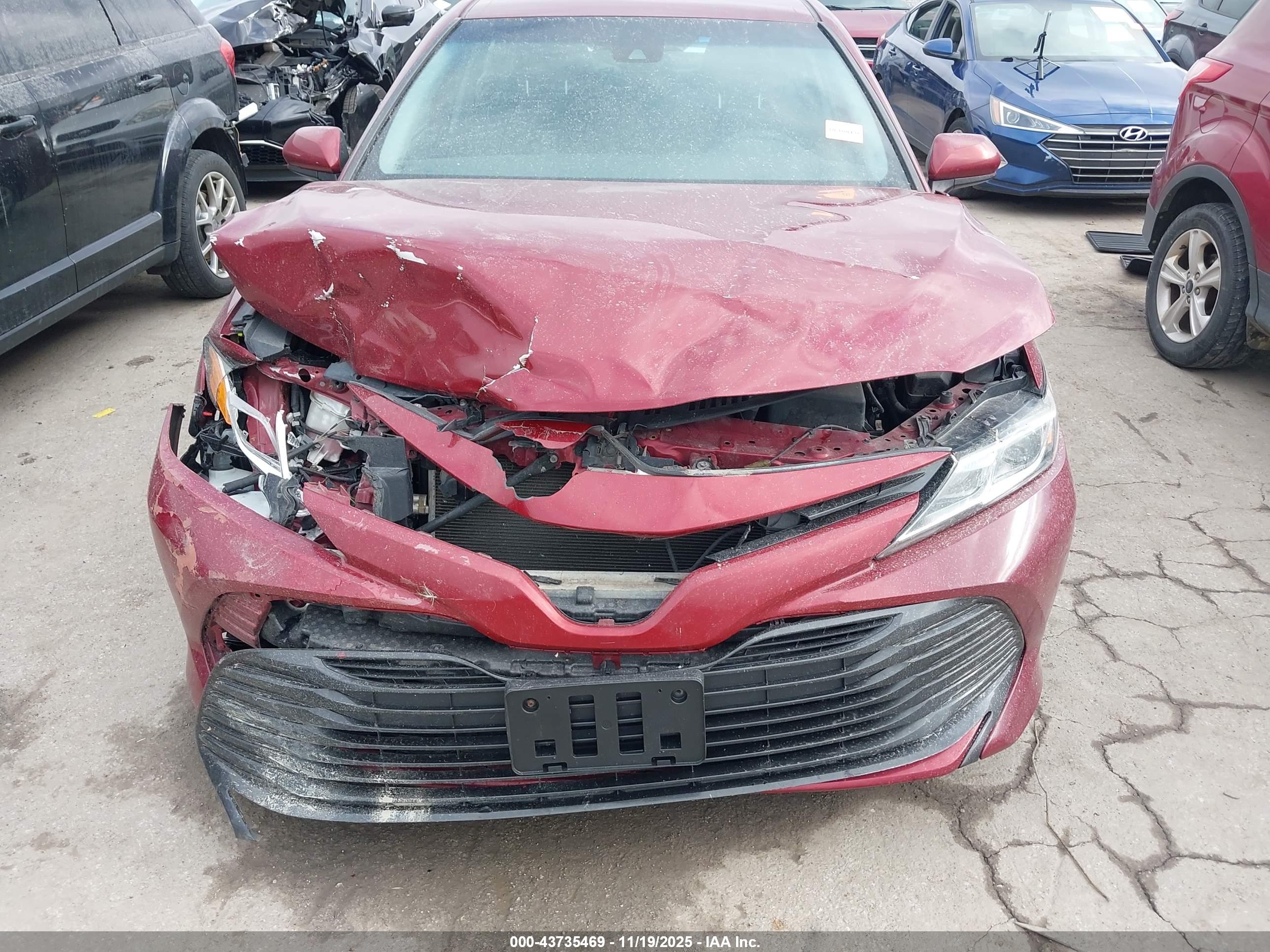 TOYOTA CAMRY image 6